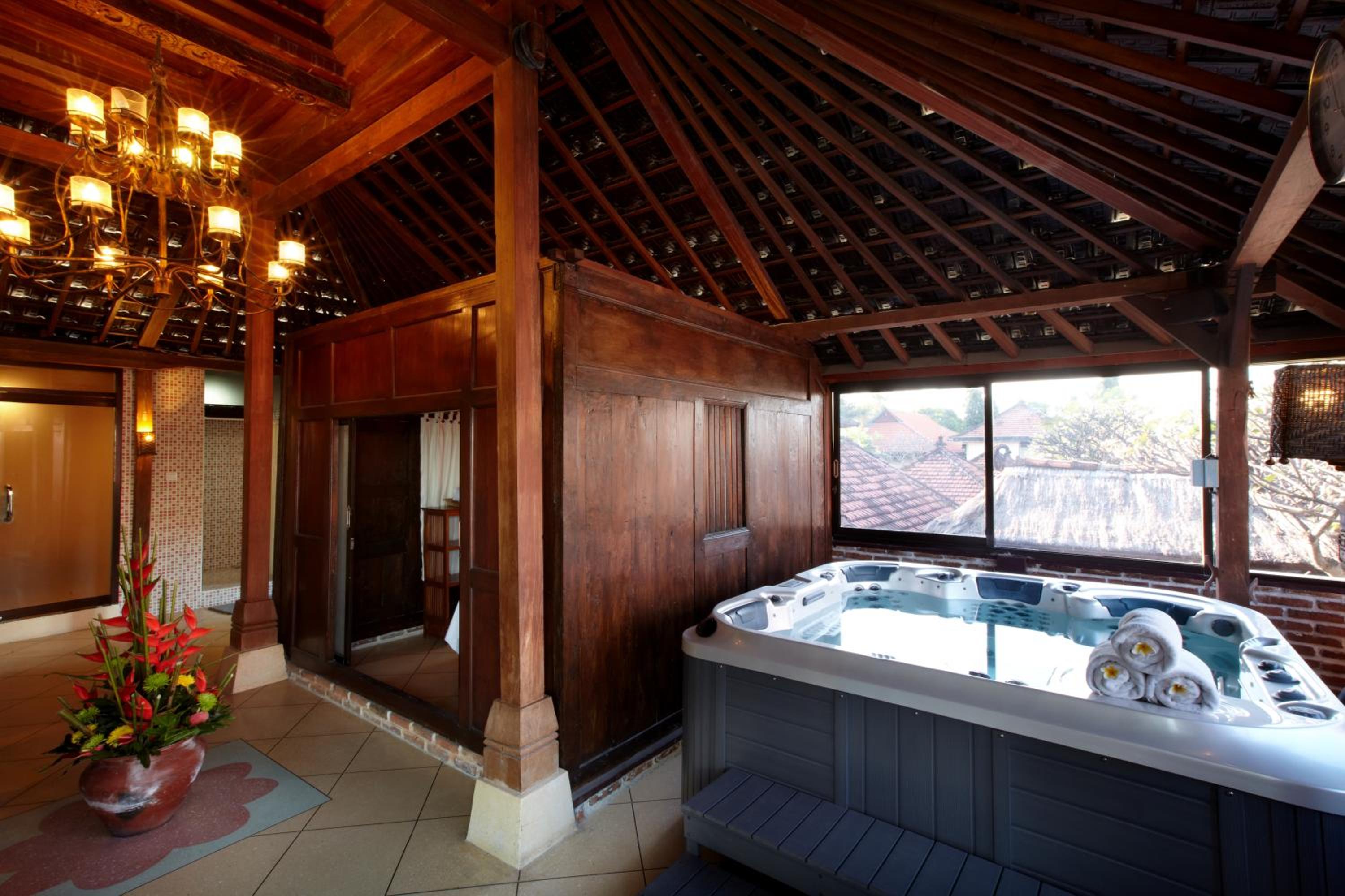 Putu Bali Villa & Spa - Image 4
