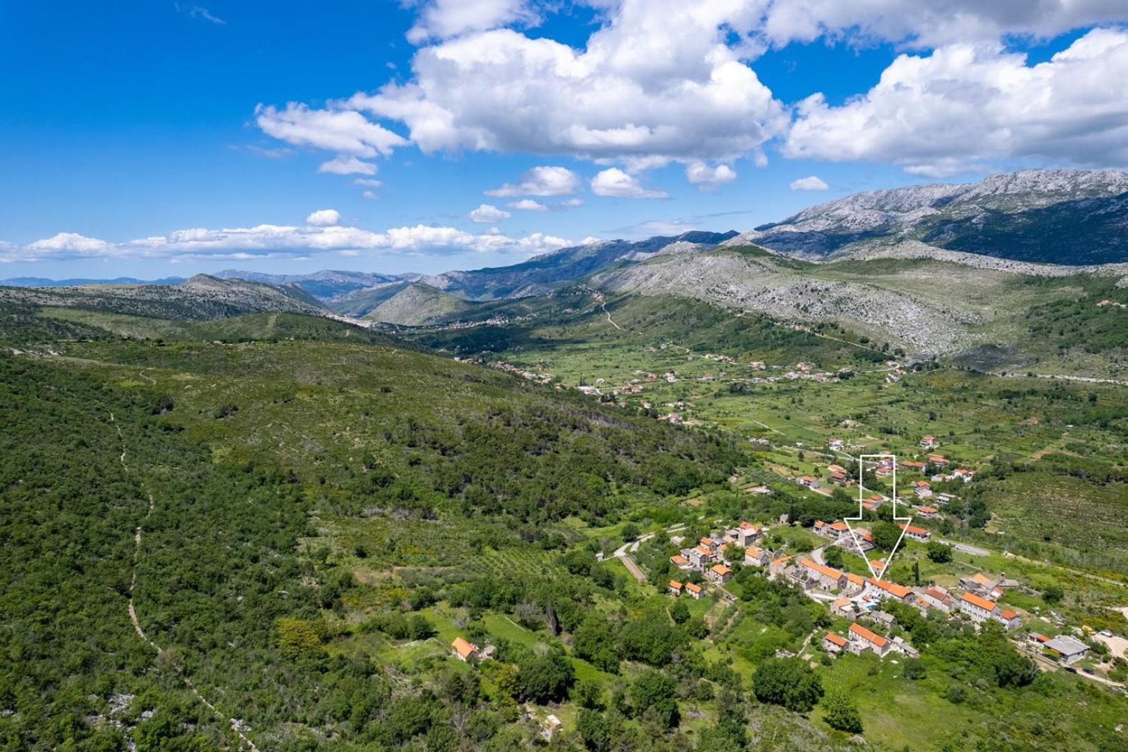 Charming Villa Perina with private heated pool
