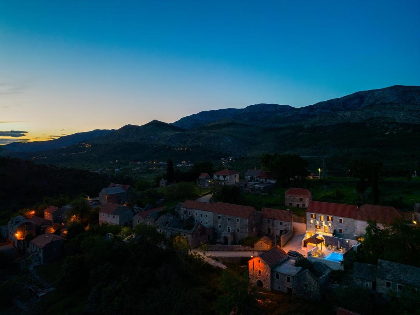 Charming Villa Perina with private heated pool