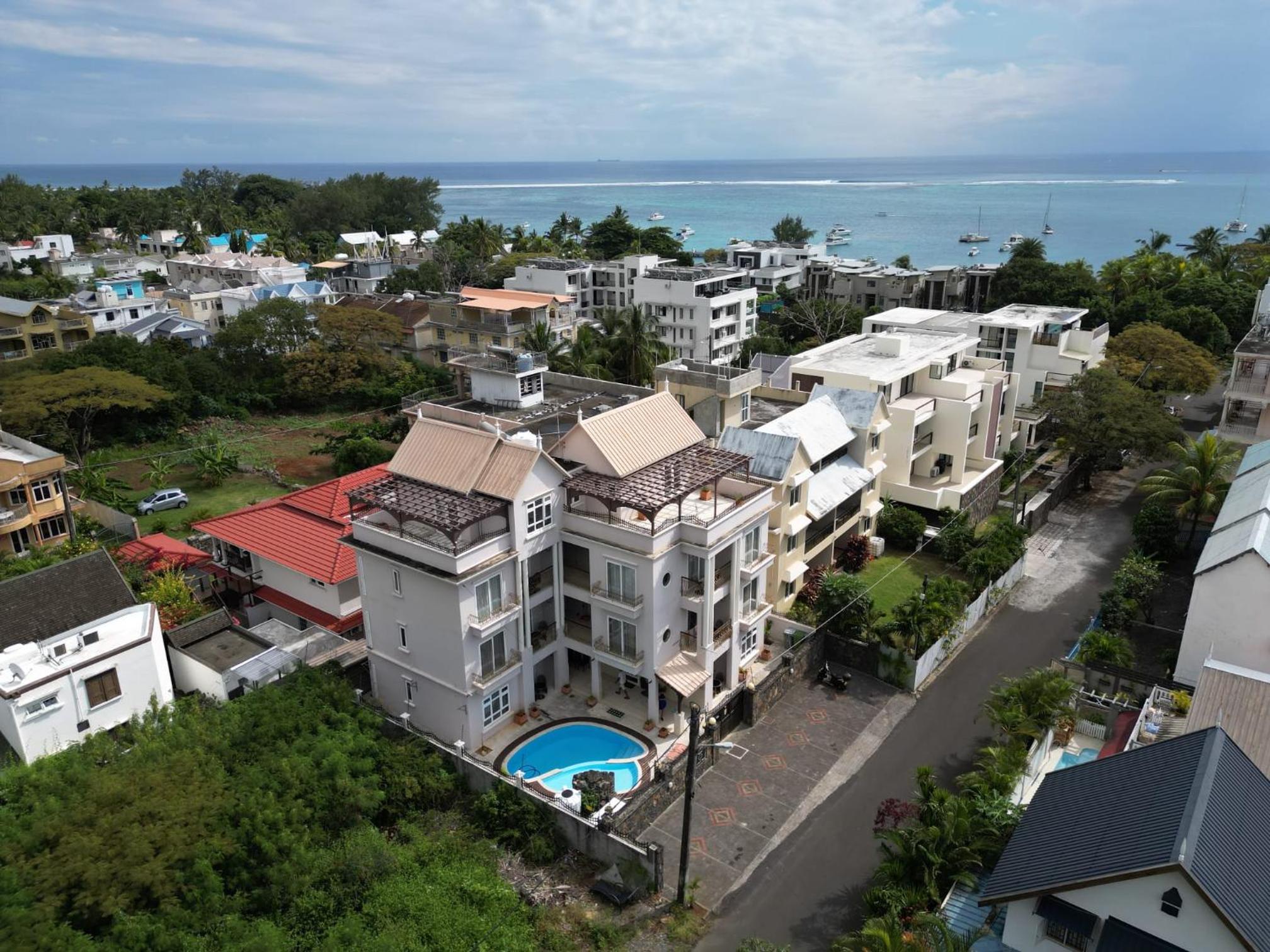 Northern Pearl Luxury Apartments view 2