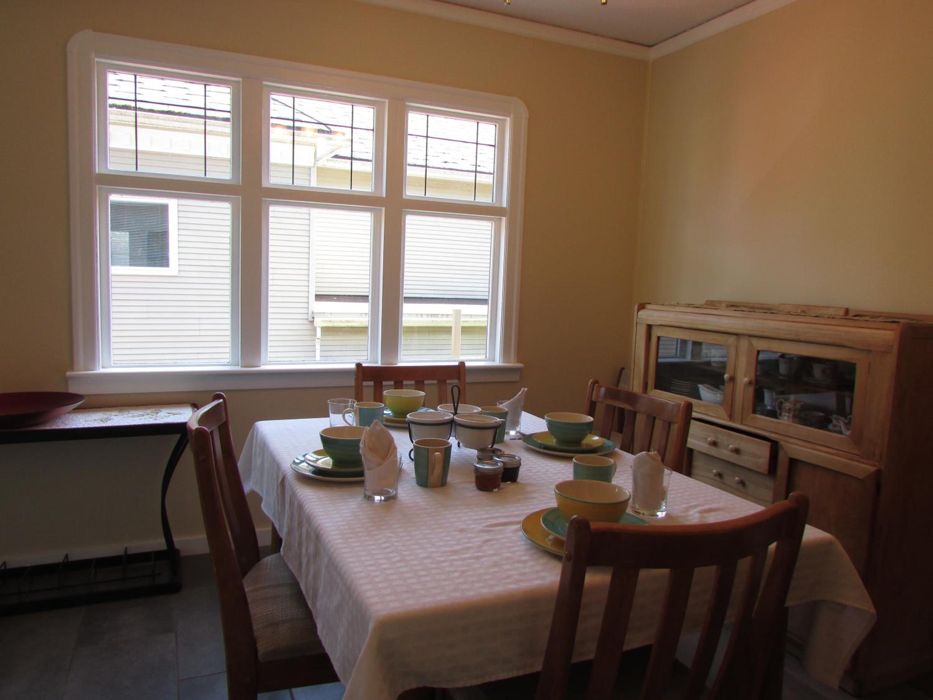 Campbell Cottage B&B view 5