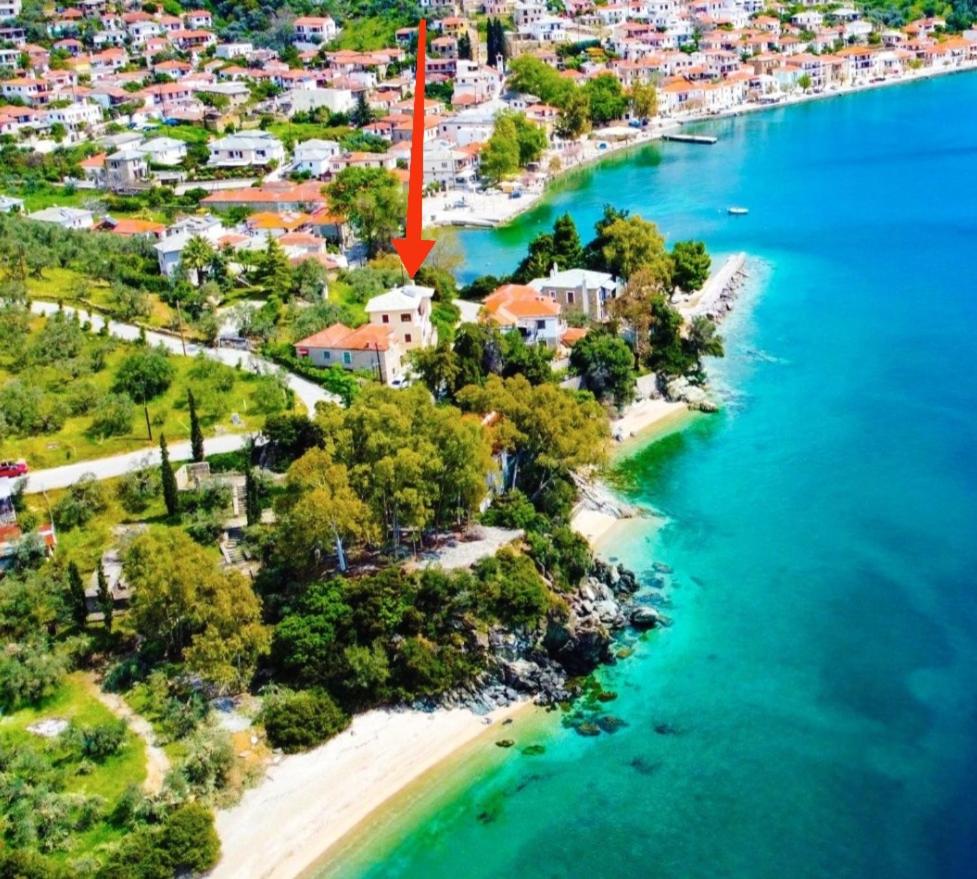 Pelion Seaside Luxury House view 3
