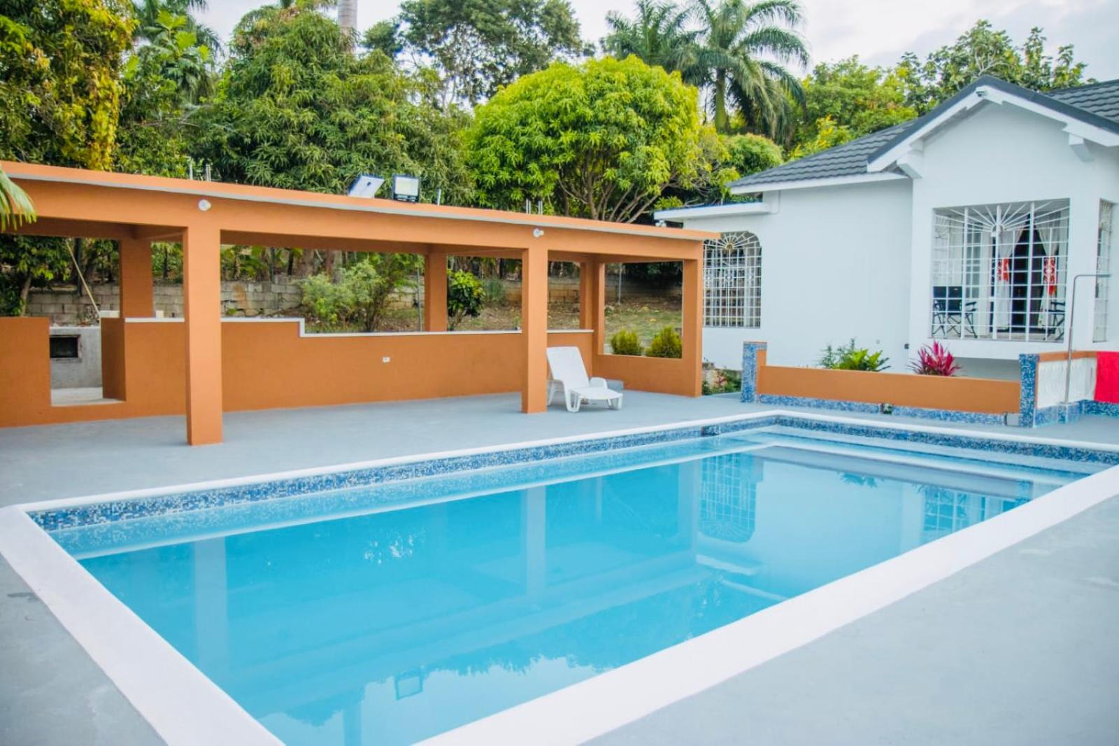 Villa Solstice