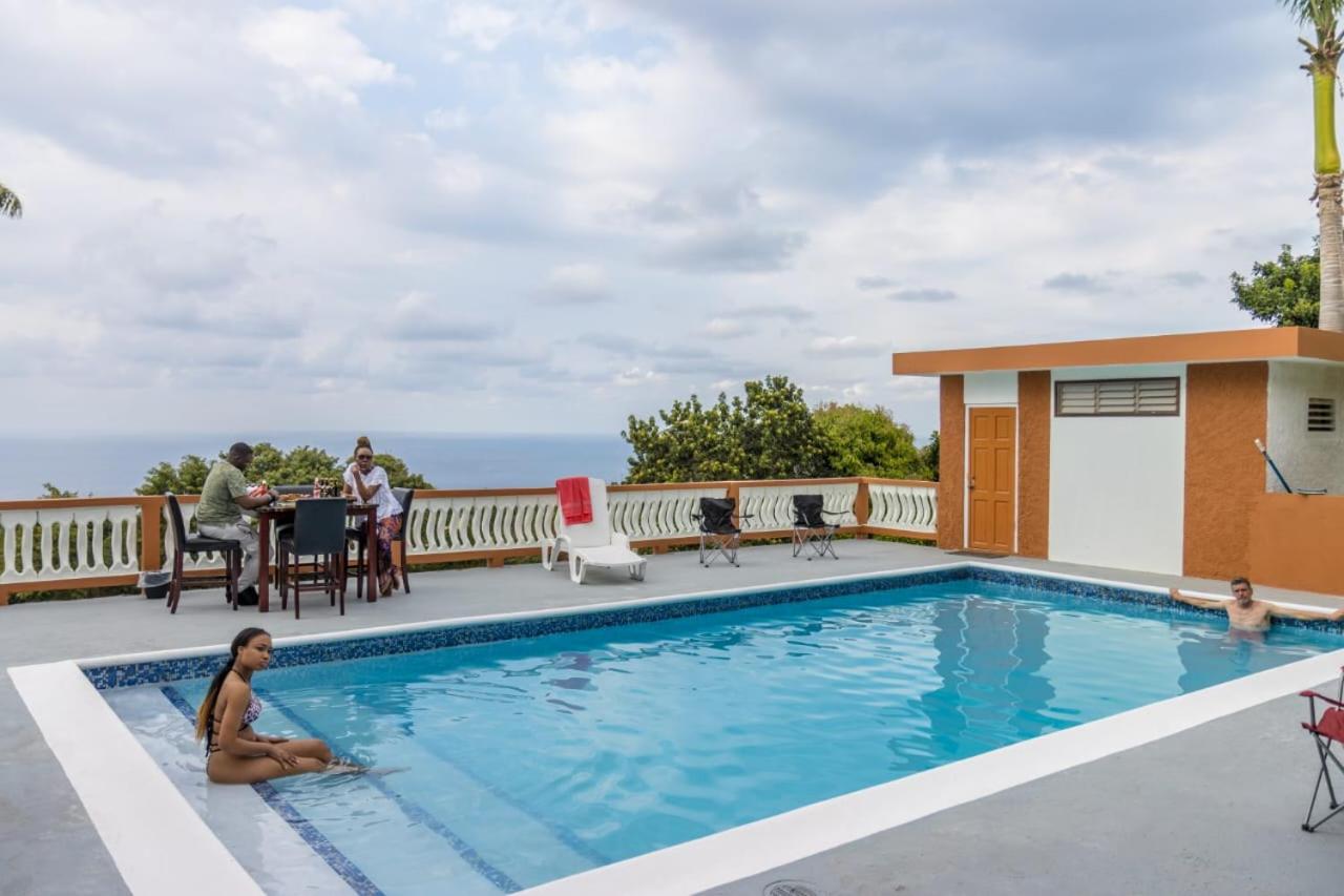 Villa Solstice