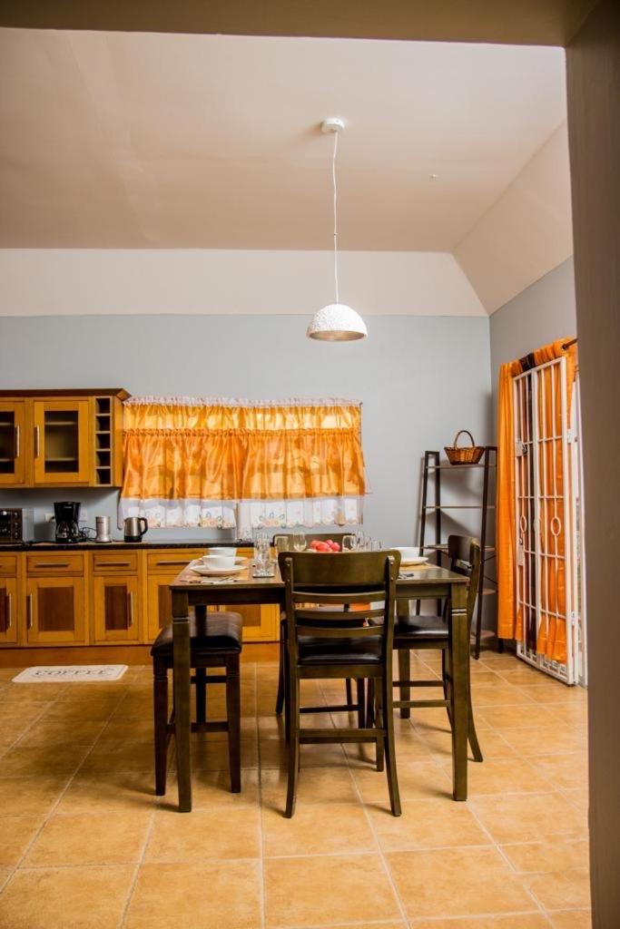 Villa Solstice