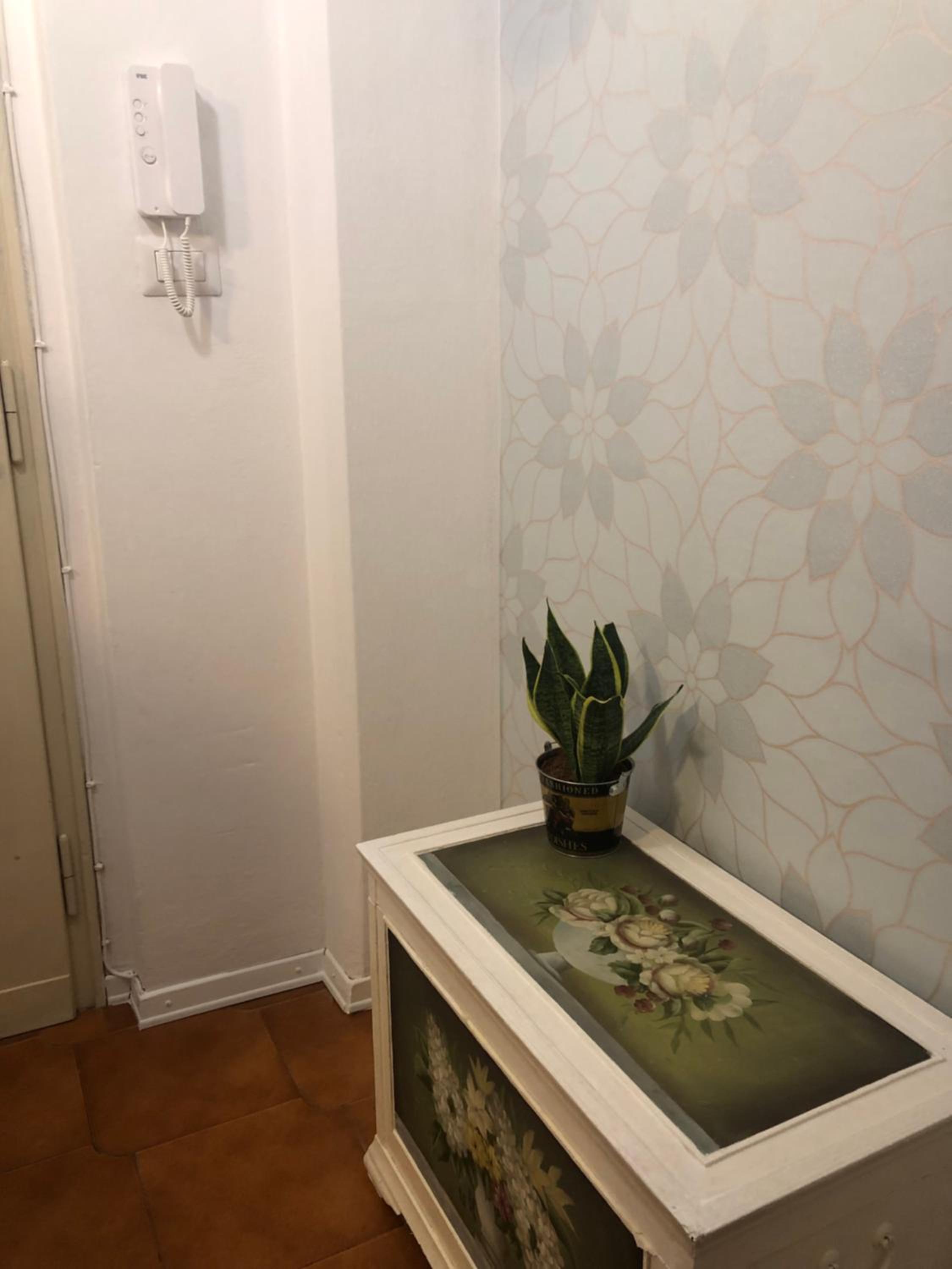 Anna Apartment