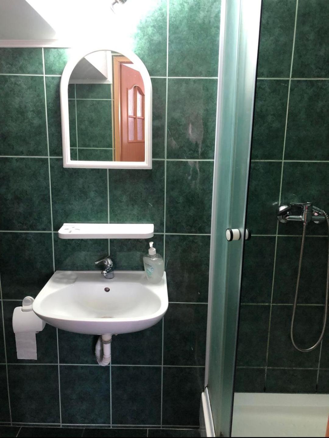 Photo 42