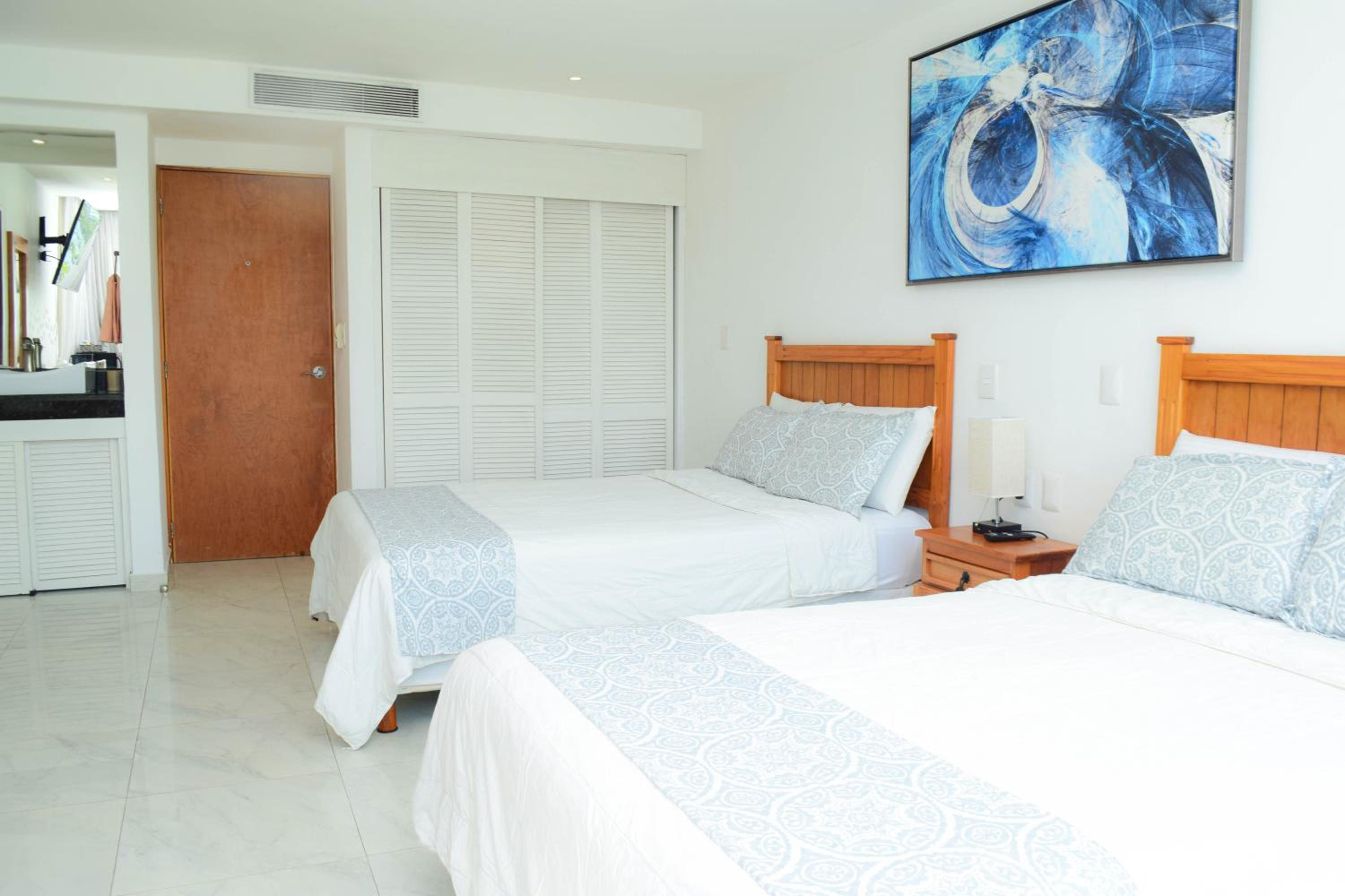 Estudio 1A sobre hermosa playa, excelente opción