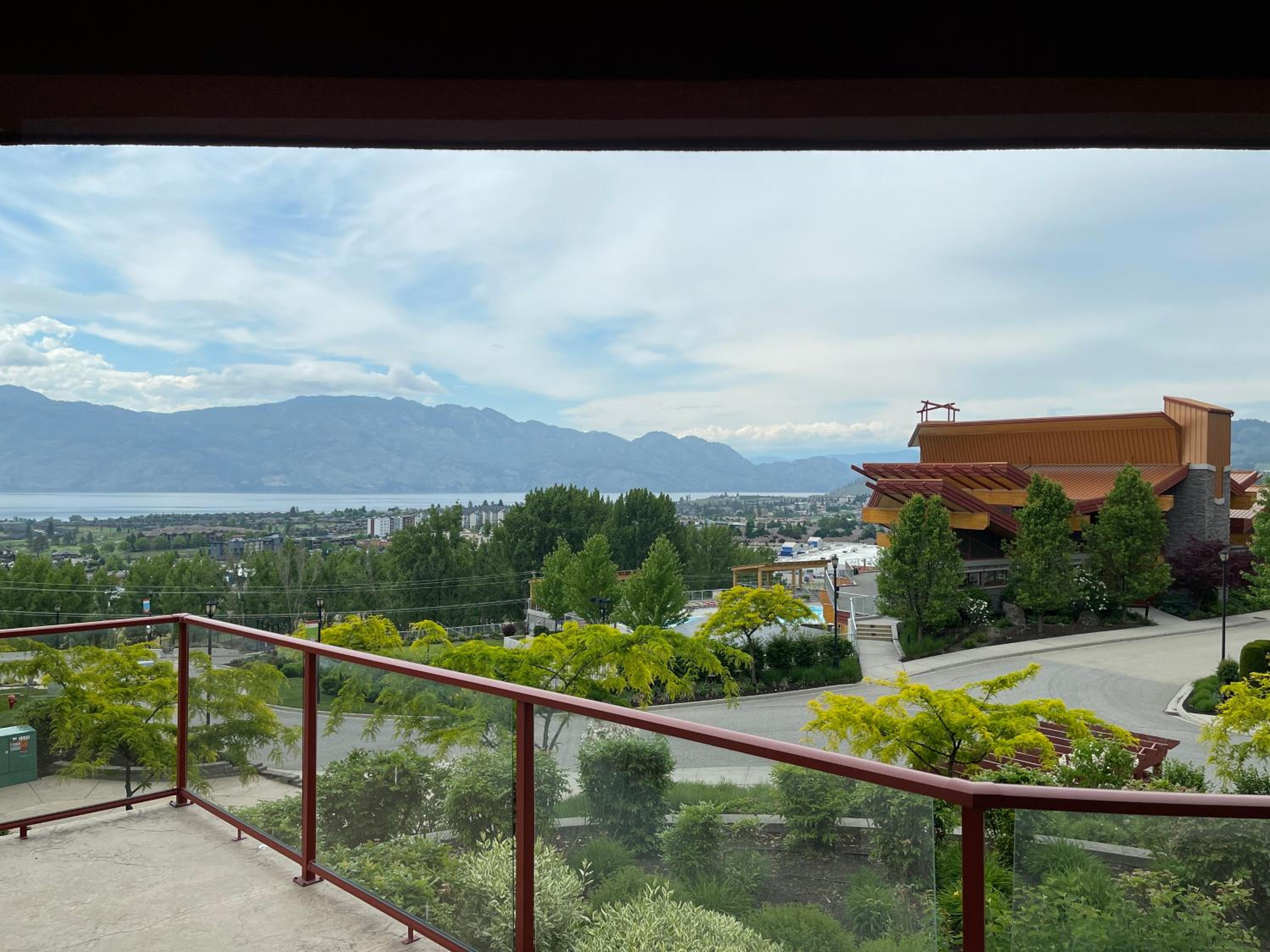Stay In The Okanagan - Copper Sky, West Kelowna