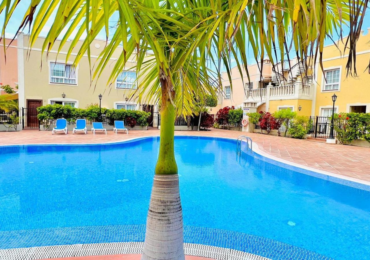 Enjoy 1 BR Palm Mar next to pool by Aqua Vista Tenerife view 3
