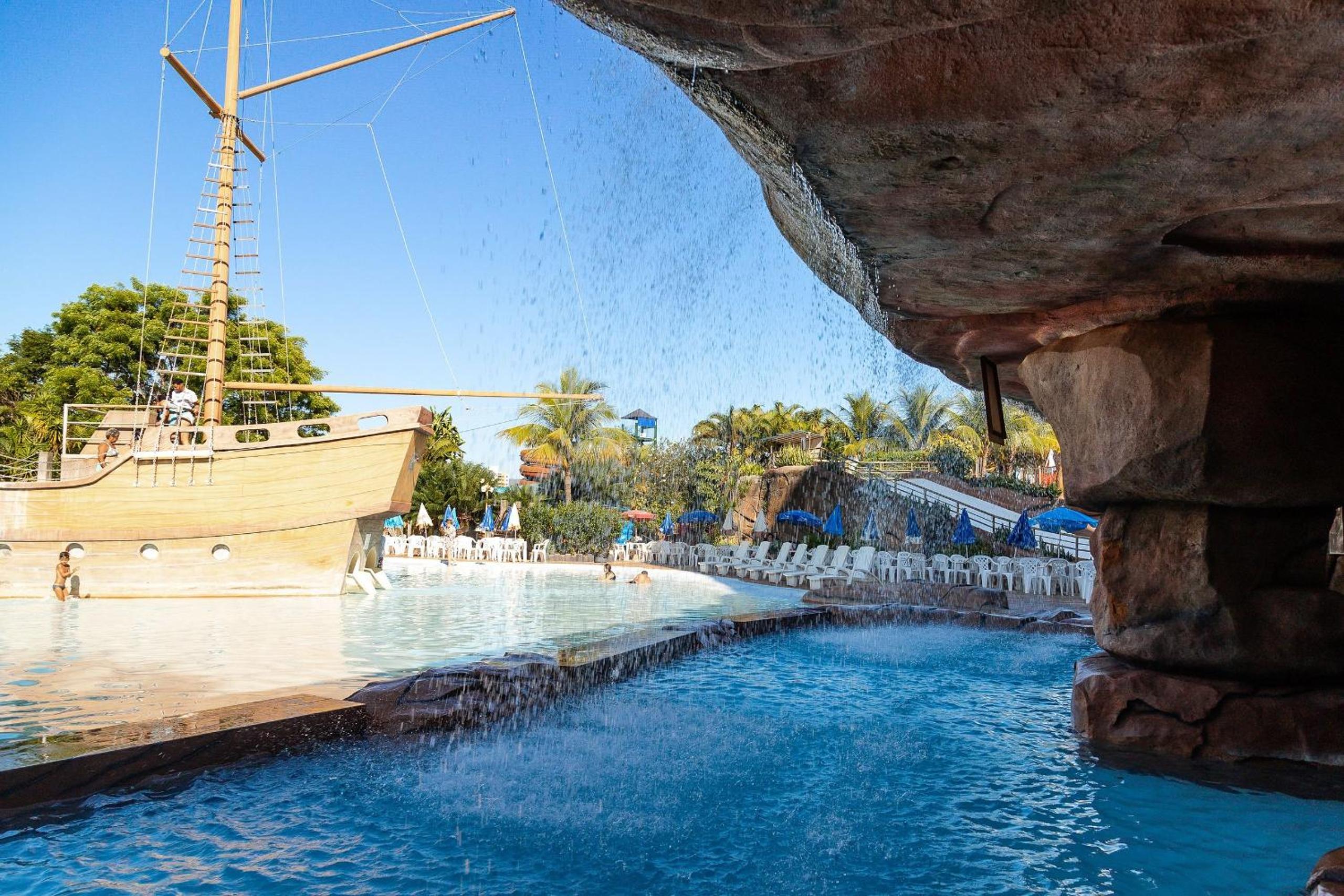 Lindo Apê com acesso ao diRoma Acqua Park