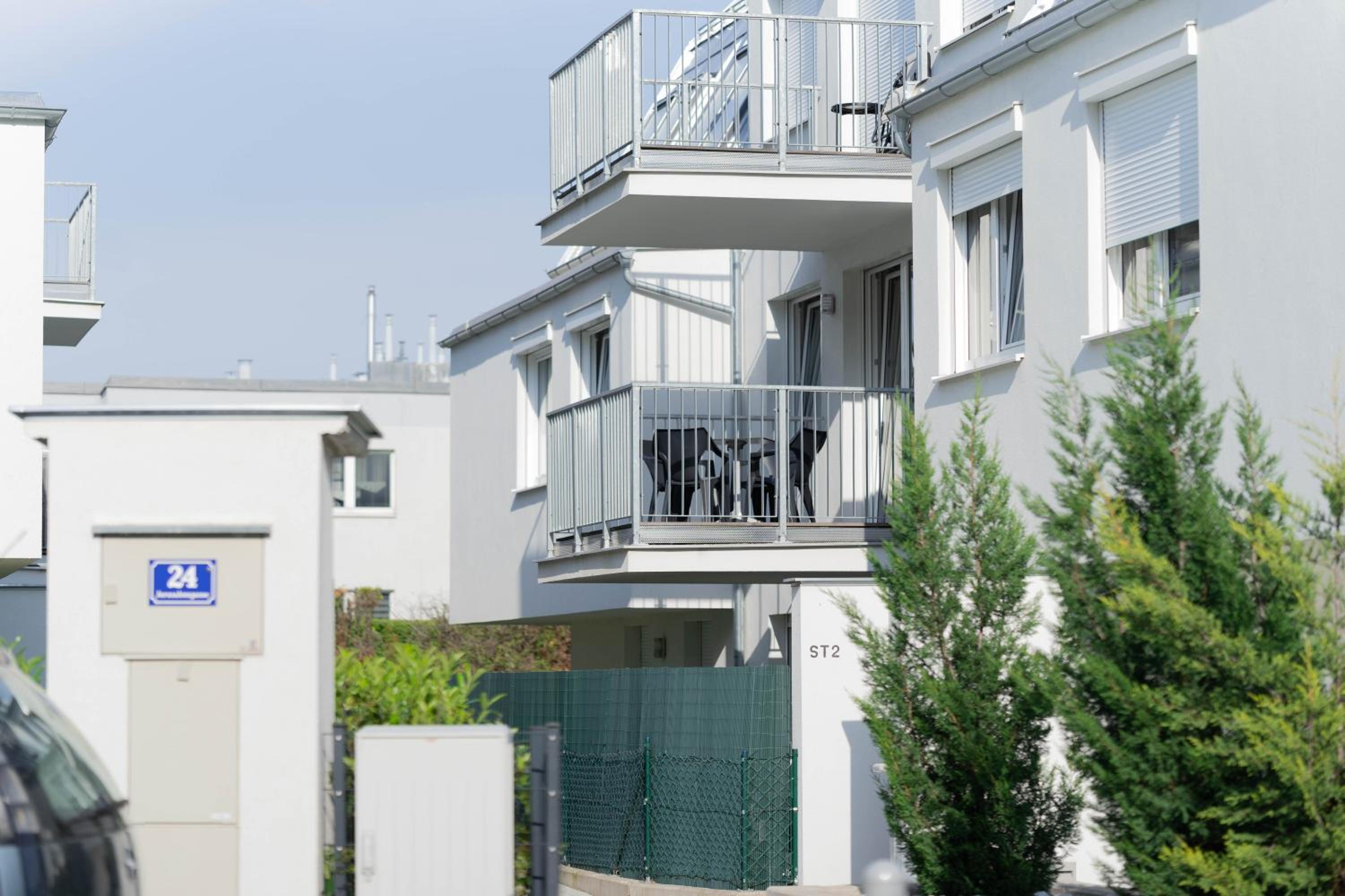 Modern apartment with big balcony near city center