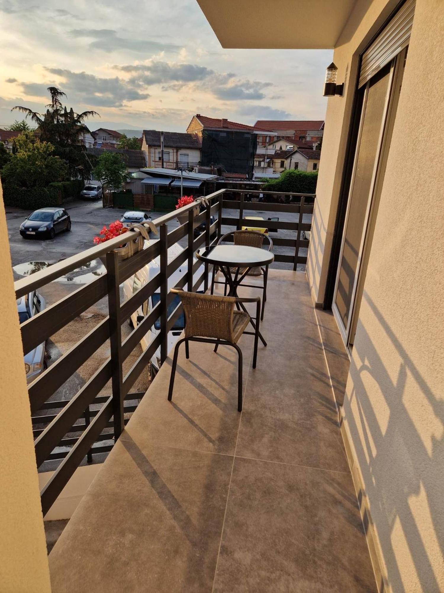 Emi Center Apartments