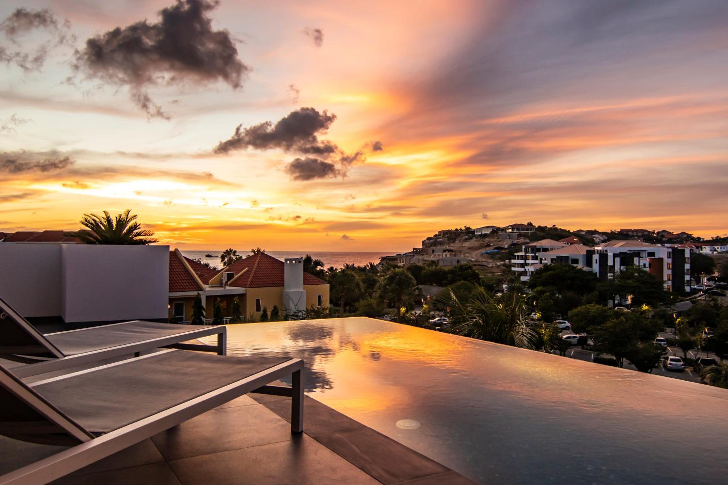 Ocean Sunset Villa luxury stay max. 14 people