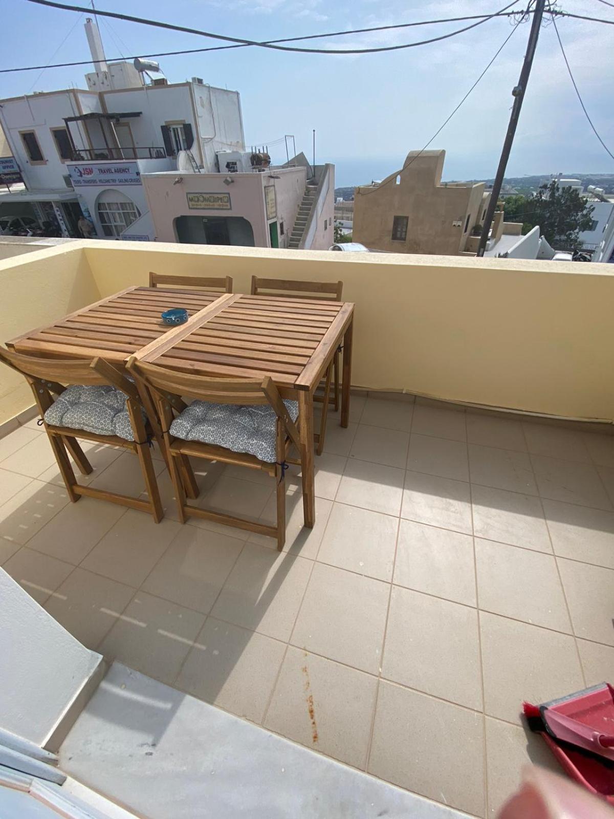 K & G Central Apartments Fira photo 4