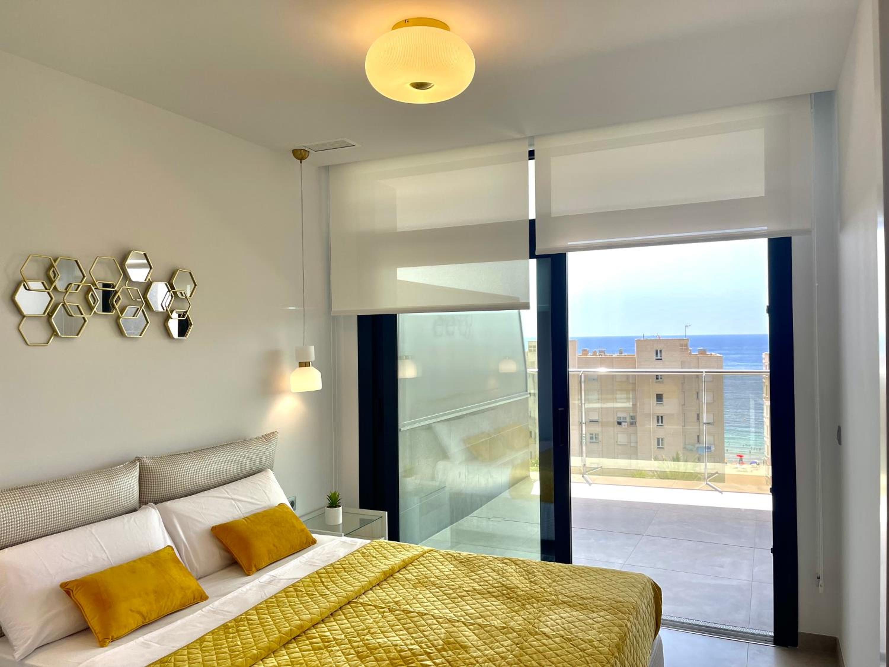 Luxury apartment with stunning sea views in Sunset Cliff Benidorm