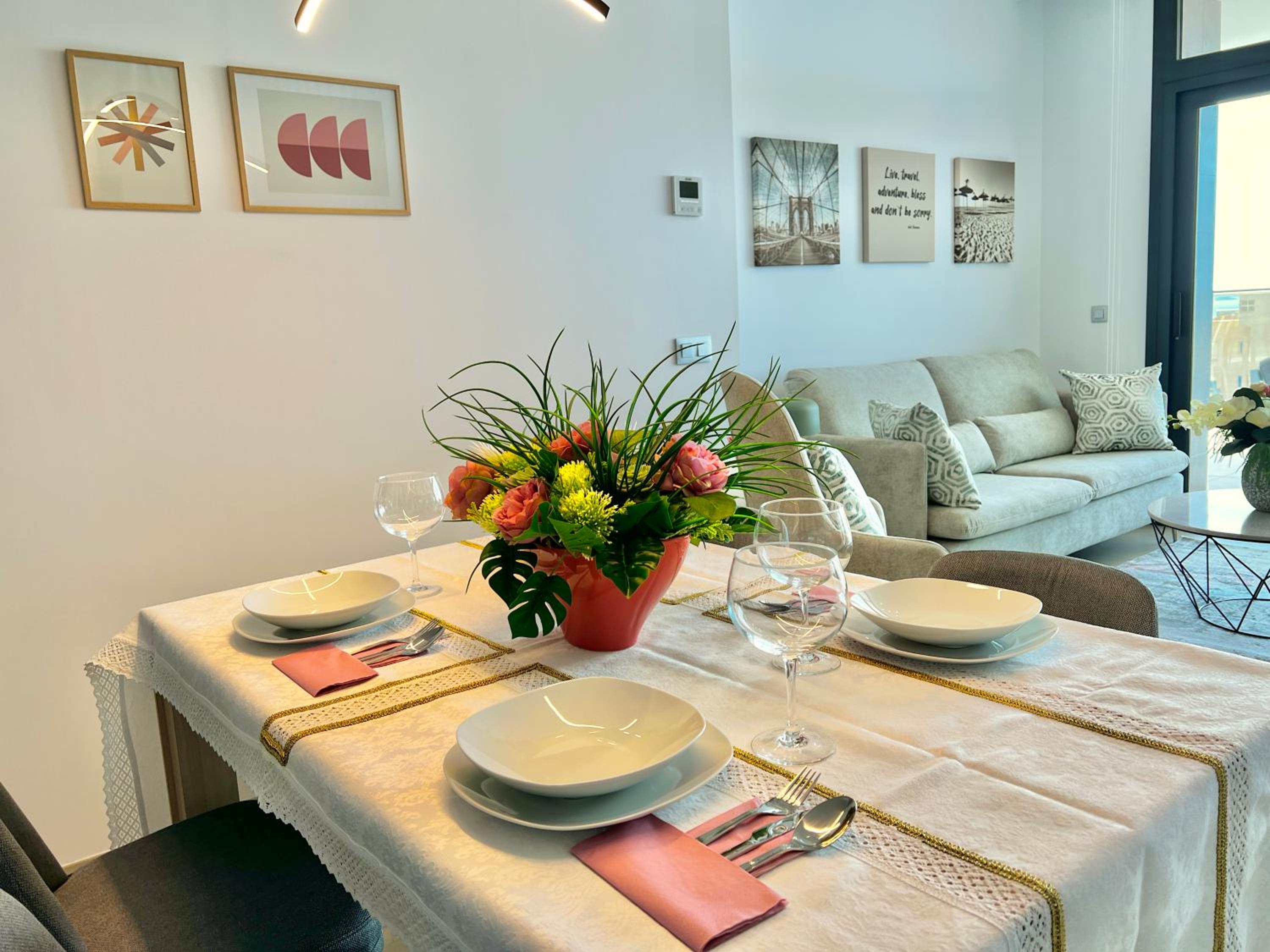 Luxury apartment with stunning sea views in Sunset Cliff Benidorm