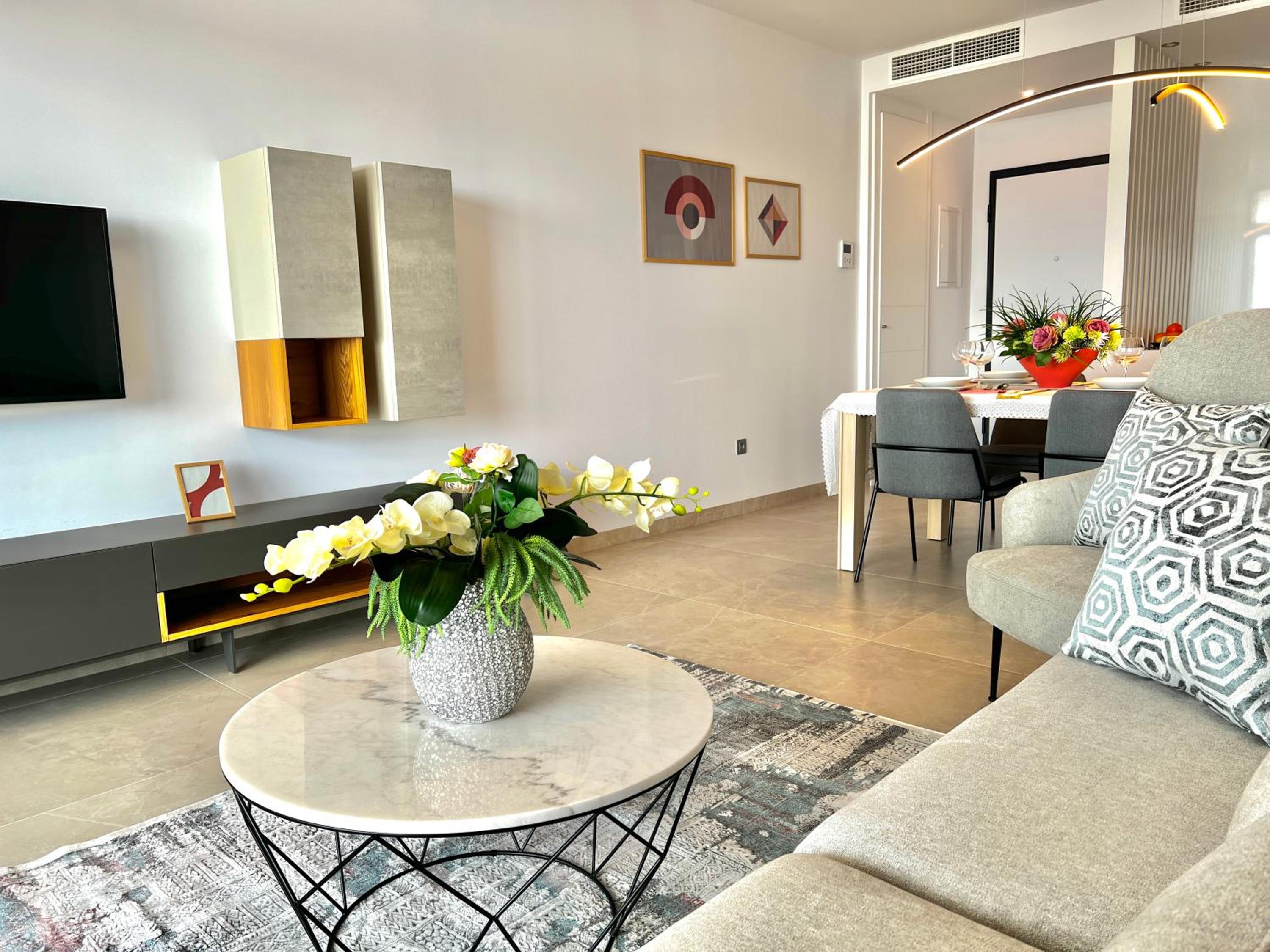 Luxury apartment with stunning sea views in Sunset Cliff Benidorm