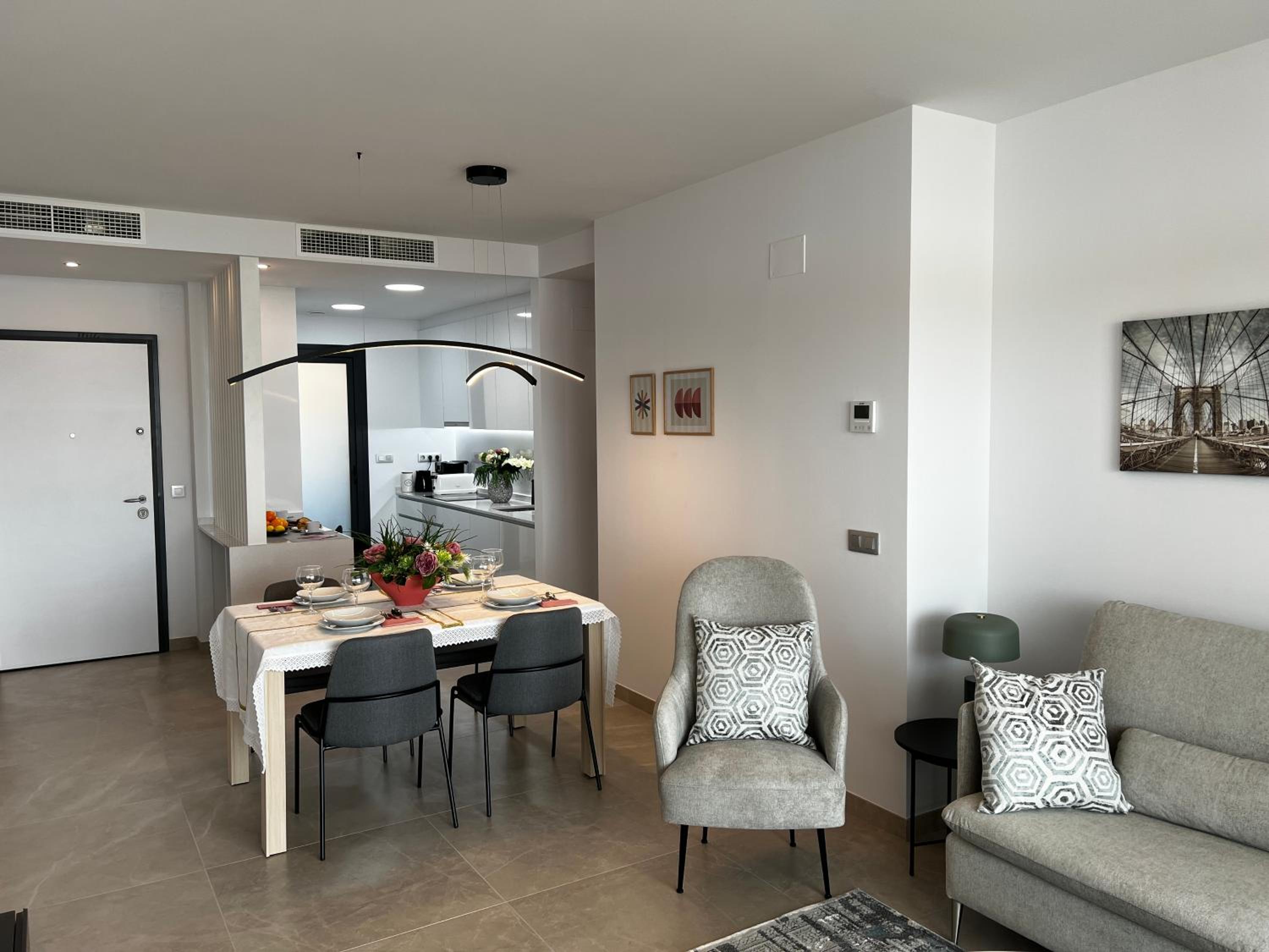 Luxury apartment with stunning sea views in Sunset Cliff Benidorm
