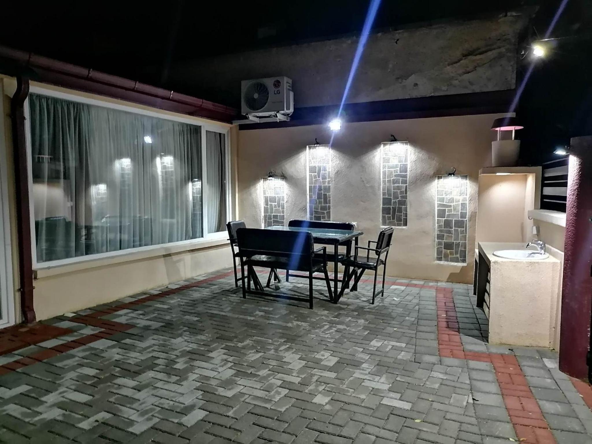 Z&G Apartment