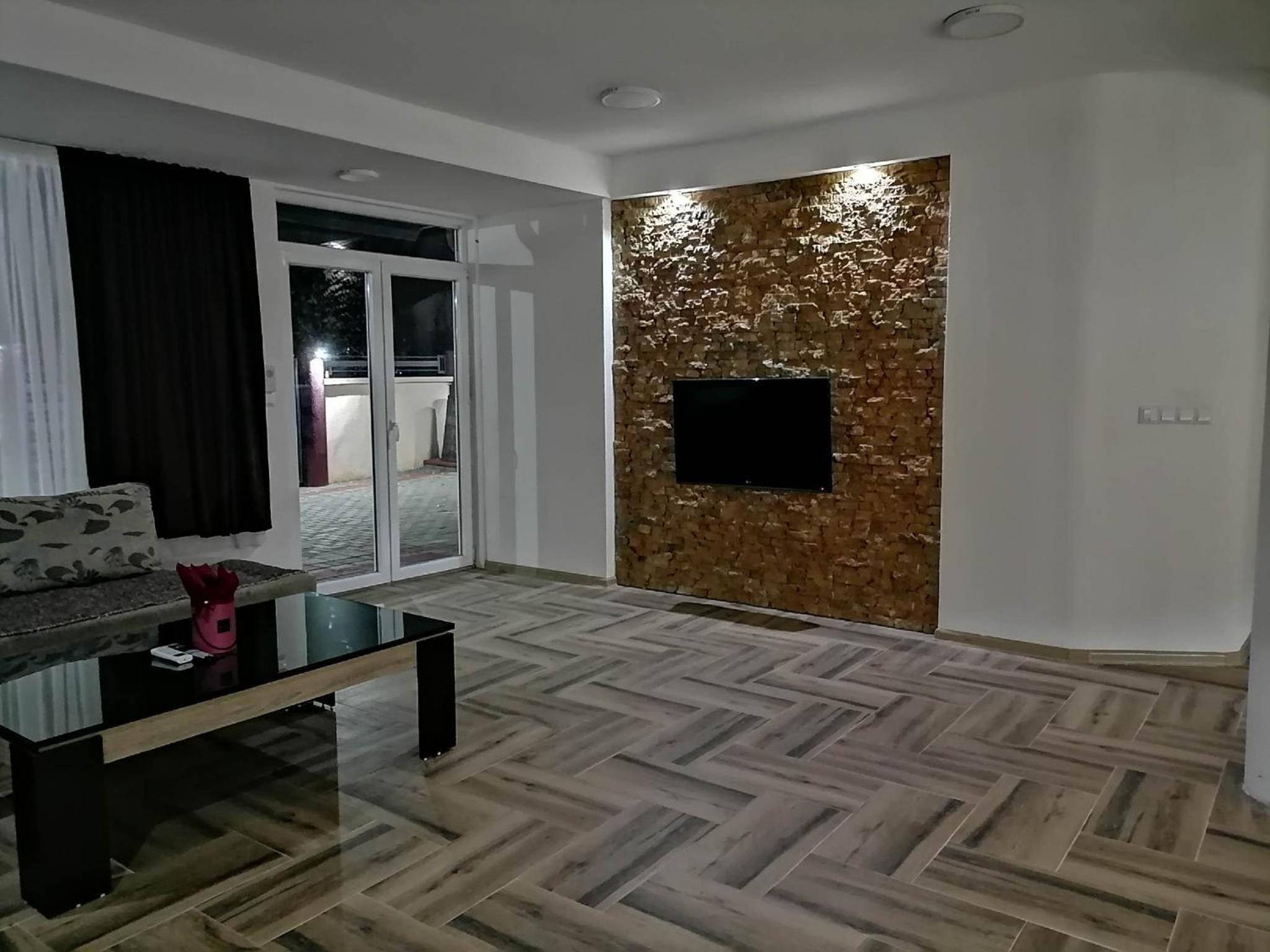 Z&G Apartment