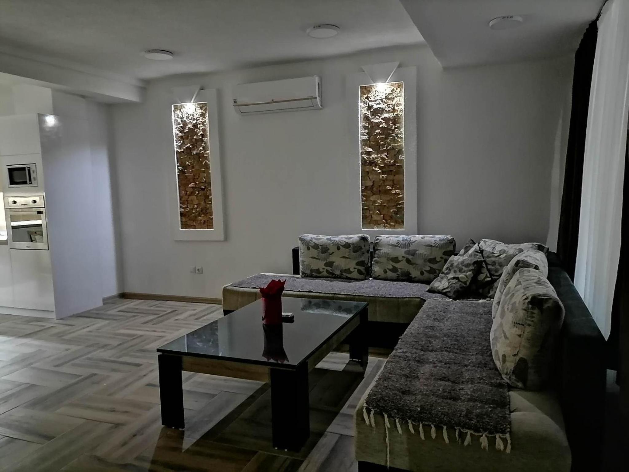 Z&G Apartment