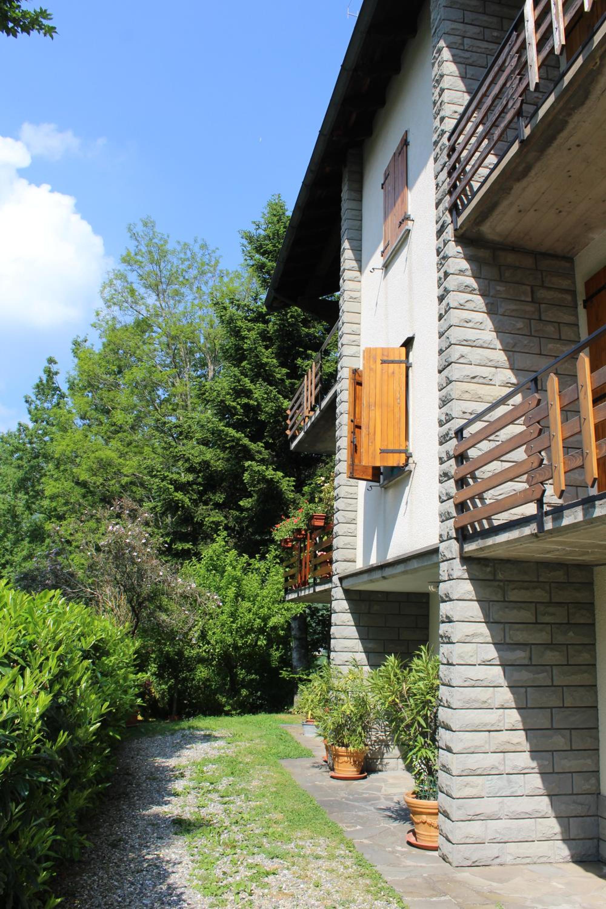 Pieralda's Home view 4