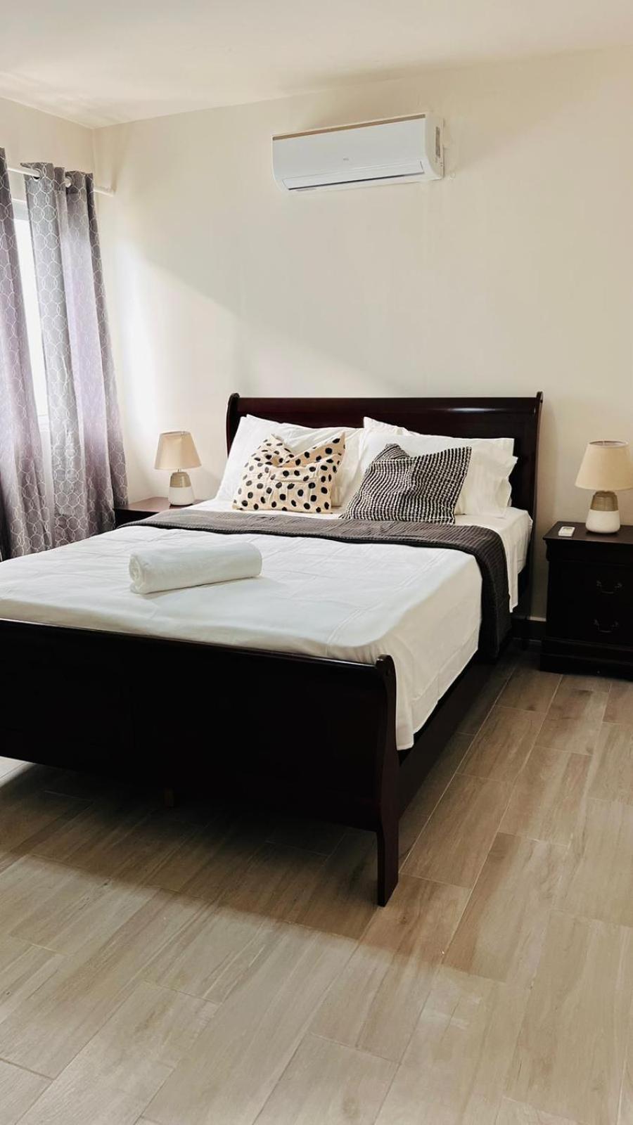 Luxurious 2 bedroom apartment with pool