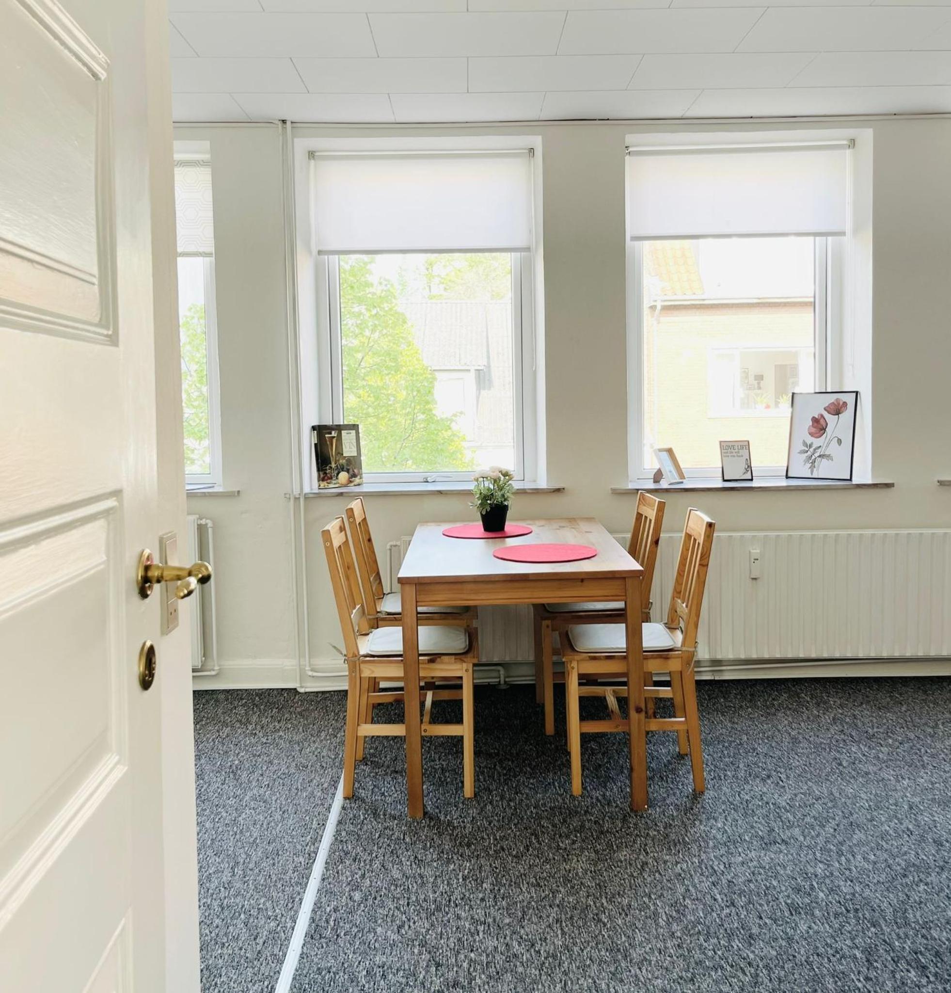 Scandinavian Apartment Hotel - Tobaksgården - 2 room apartment view 3