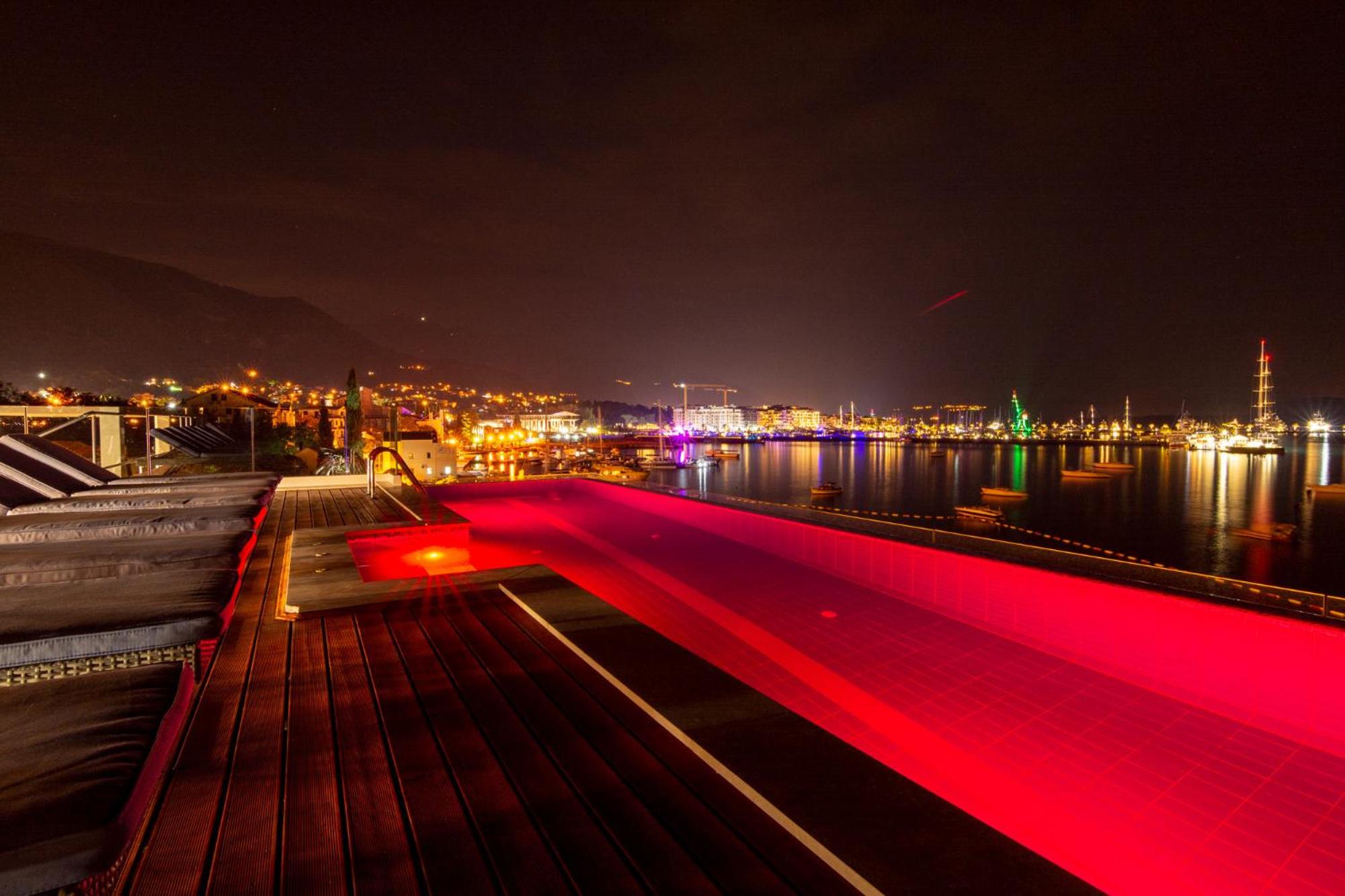 Elysium Tivat photo 2