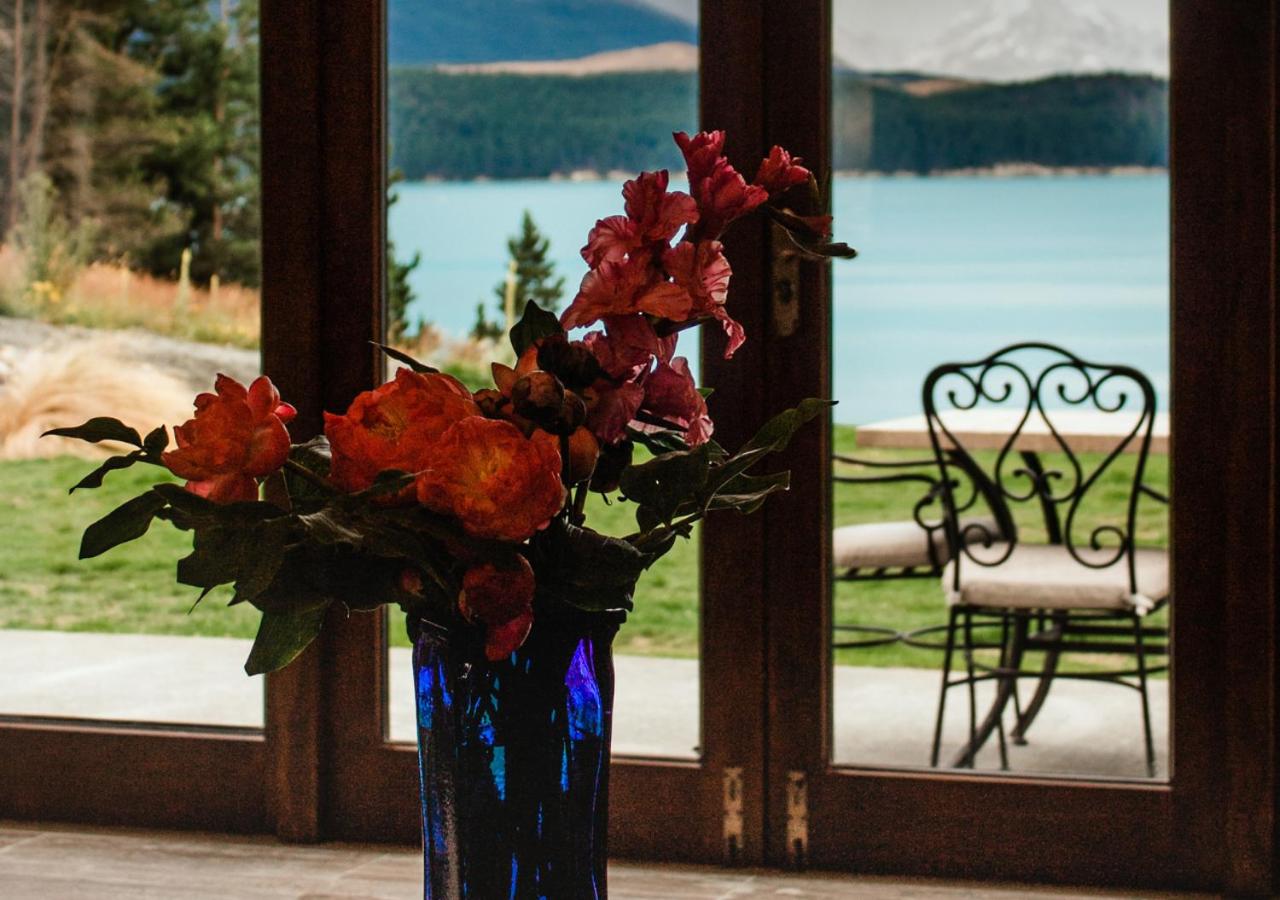 Mt Cook Lakeside Retreat