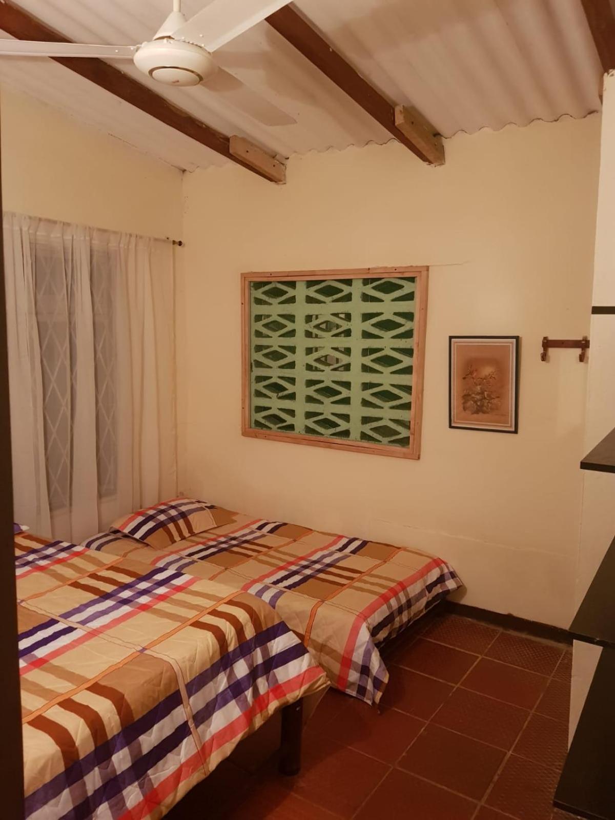 Cabaña en la playa Punta Bolivar