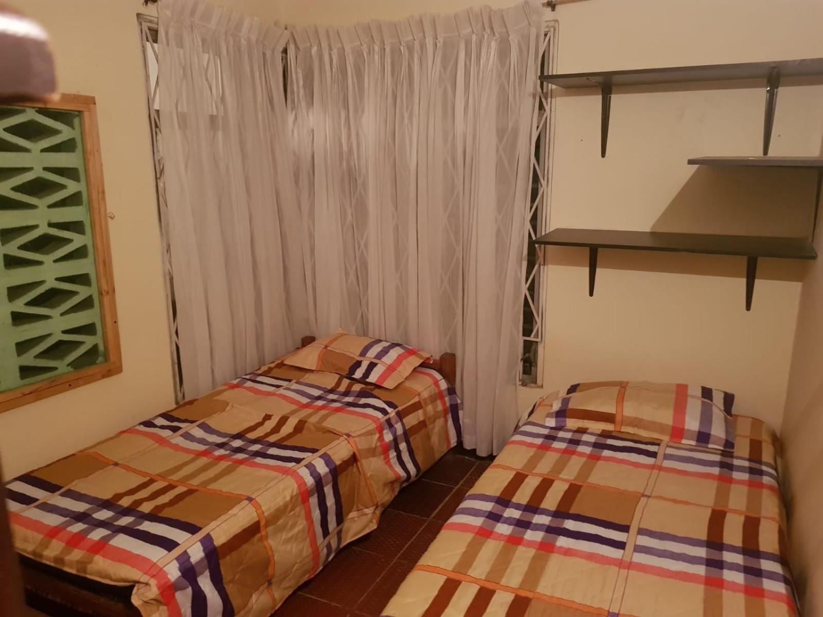 Cabaña en la playa Punta Bolivar