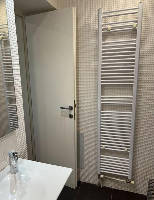 Central Glyfada 2BR Apartment