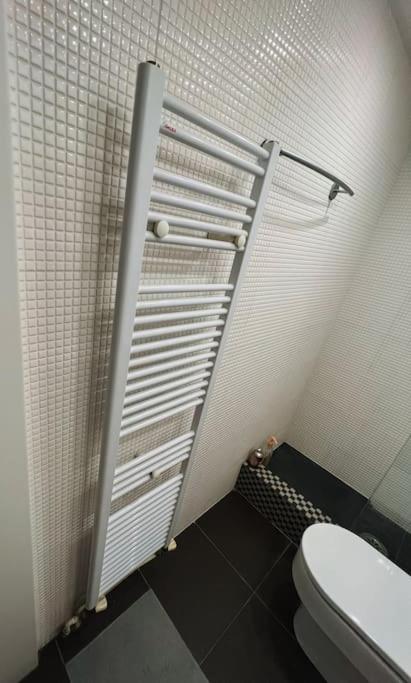 Central Glyfada 2BR Apartment