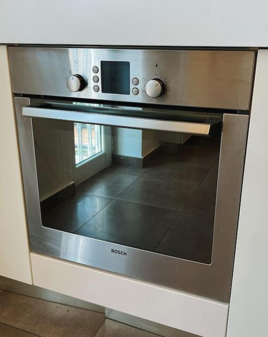Central Glyfada 2BR Apartment