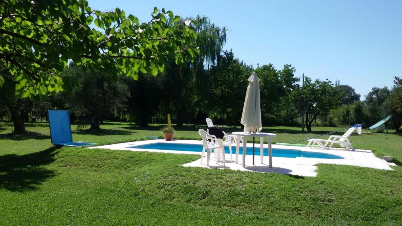 BOSQUE ENCANTADO EN SAN RAFAEL MENDOZA Cabañas hasta 5 personas