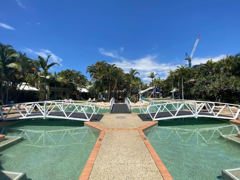 Diamond Beach 25