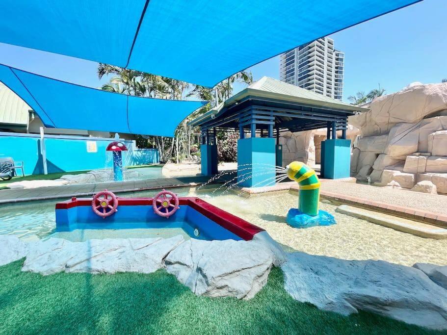 Diamond Beach 25