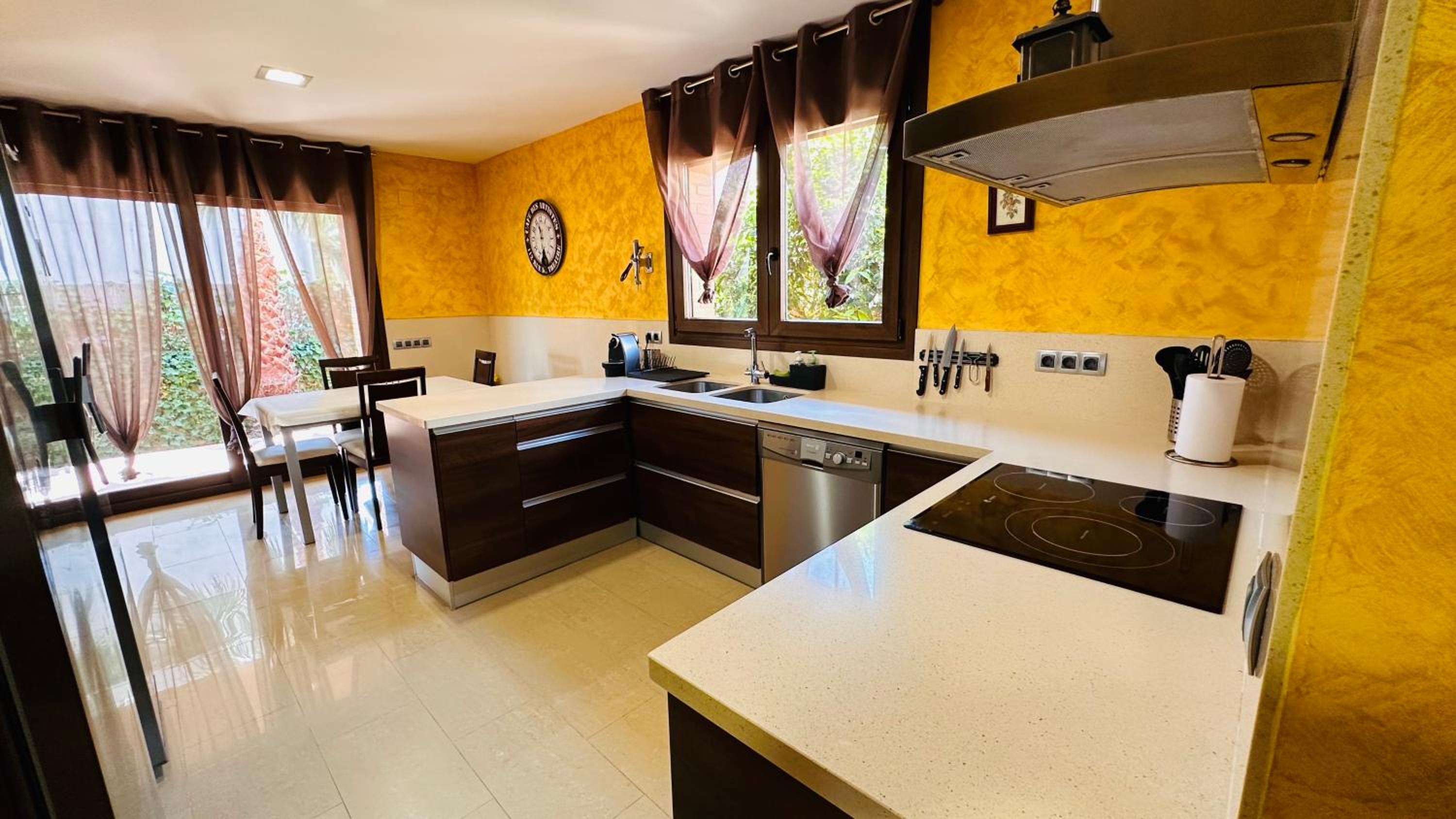 Hermosa Villa L'Ardiaca