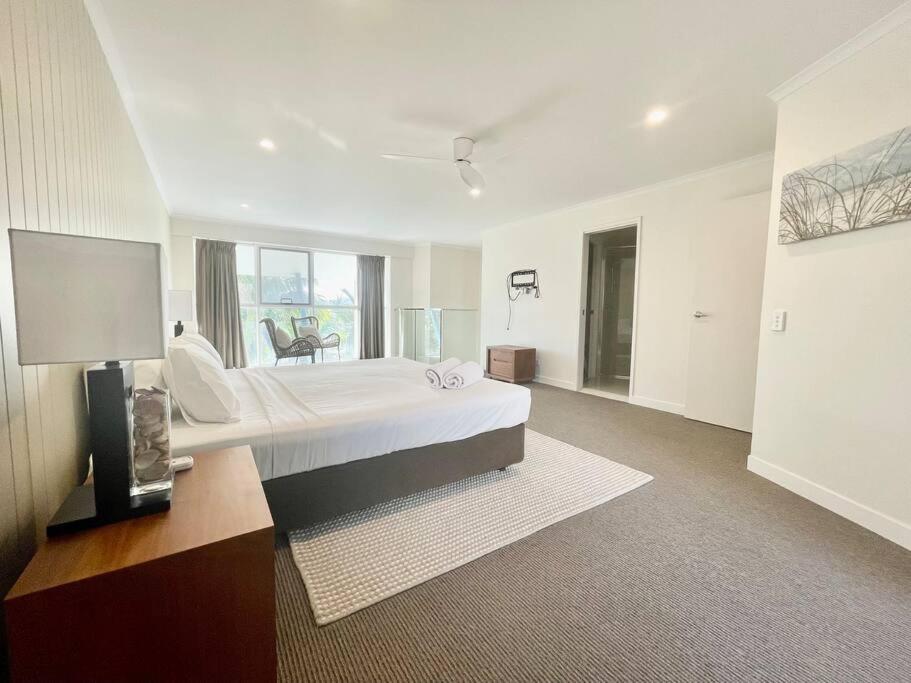 Diamond Beach 30