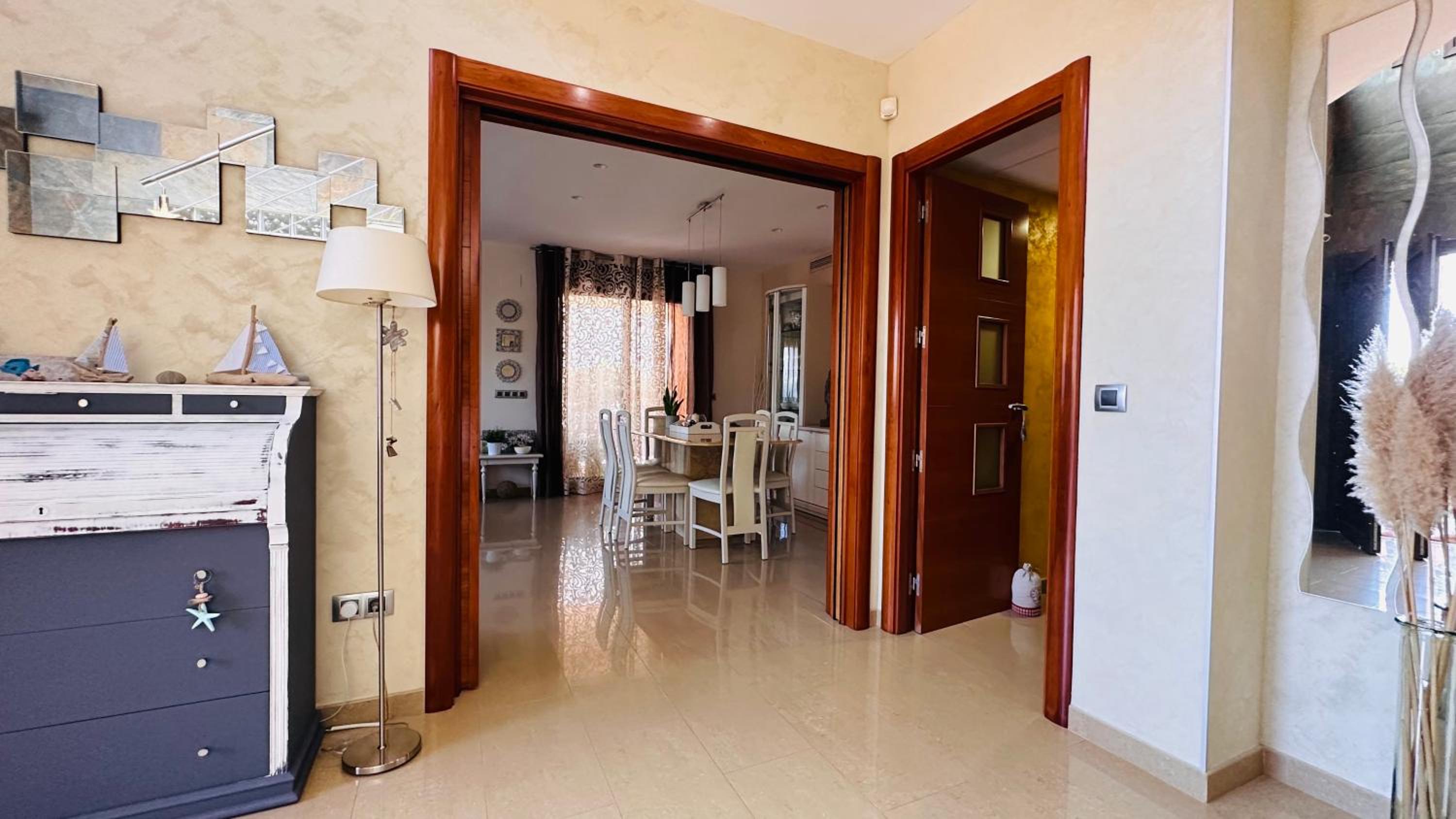 Hermosa Villa L'Ardiaca