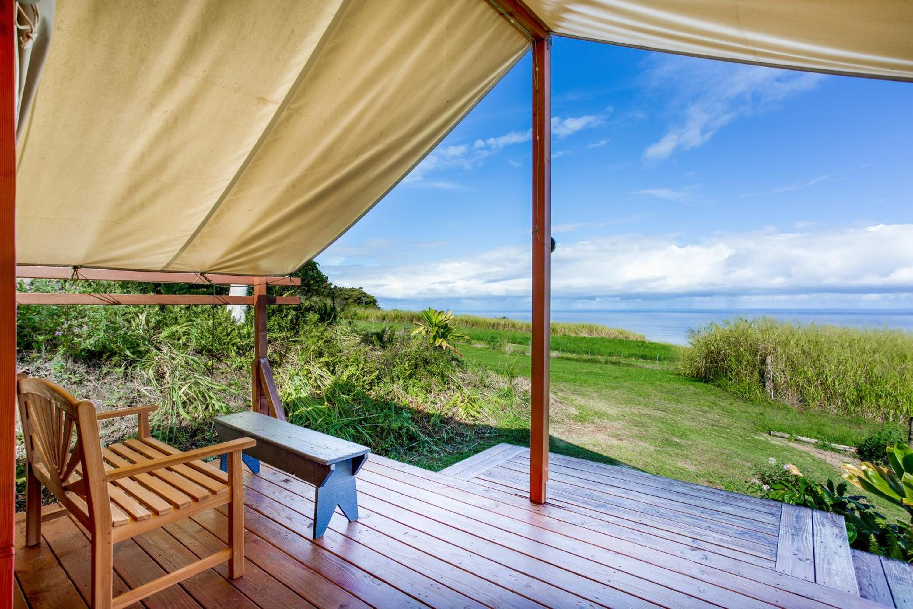 Waipi'o Lodge view 3