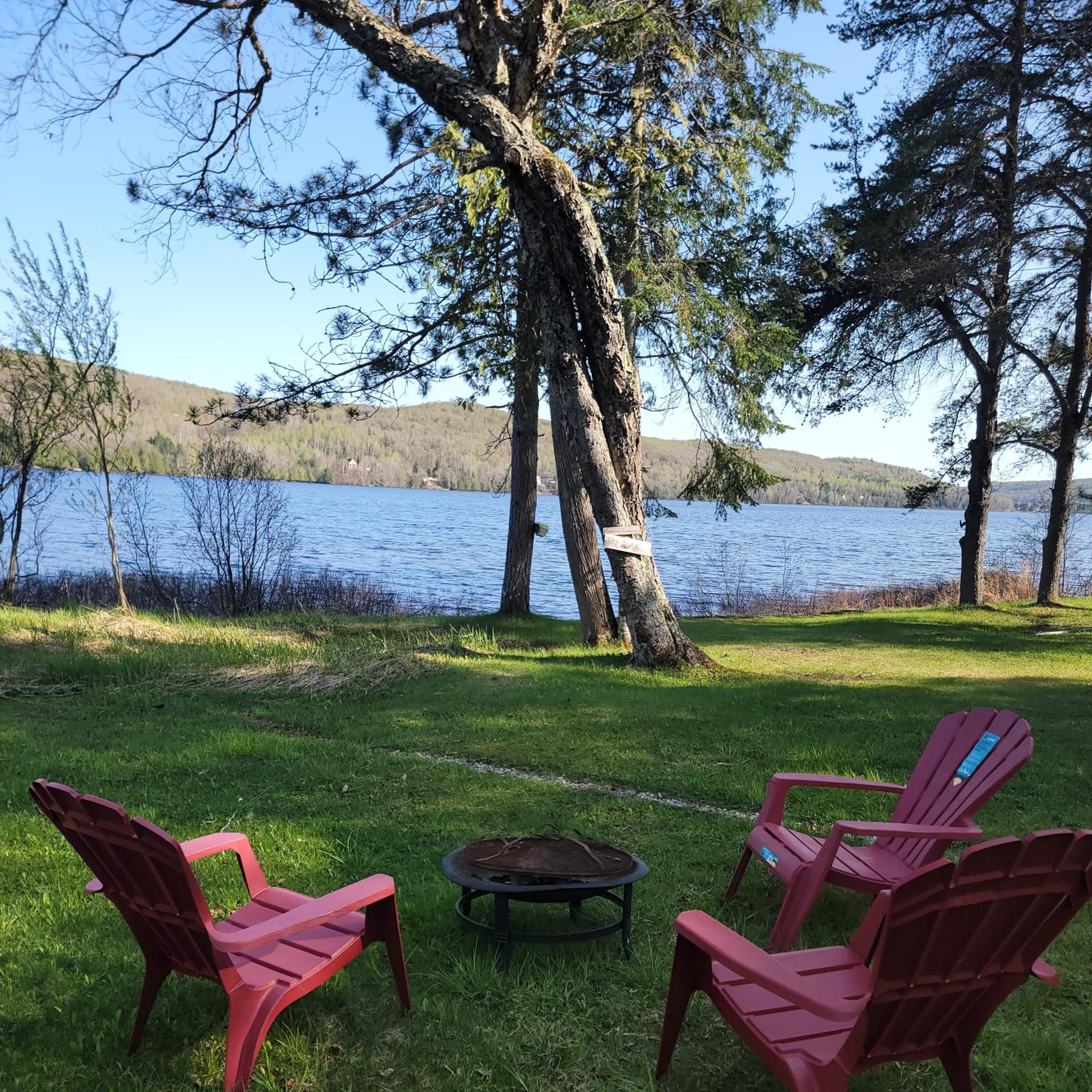 Alison A Romantic Getaway With Private Hot Tub