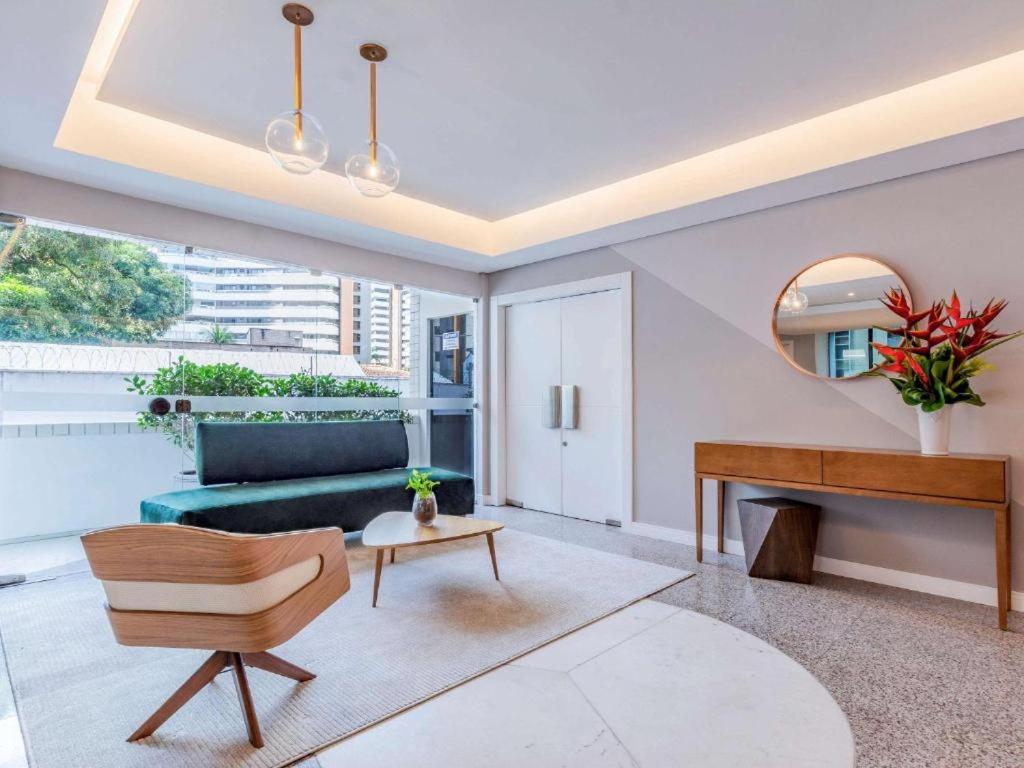Flat no Coração do Meireles - Apto 402
