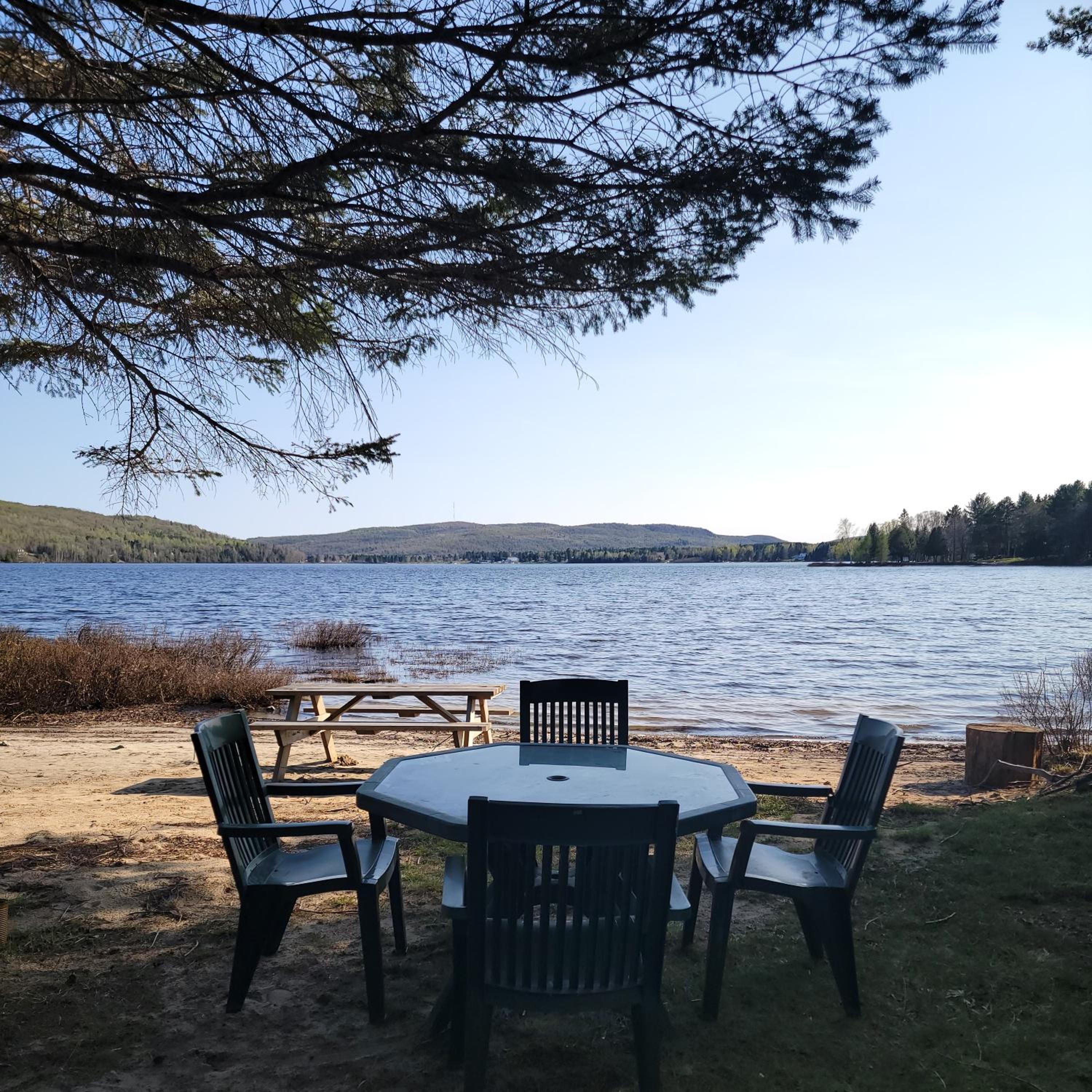 The Laurentides PrivateLog and Spa Escape