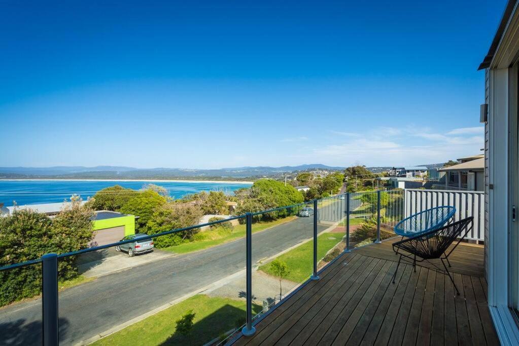 Sea Change and Studio on Tasman