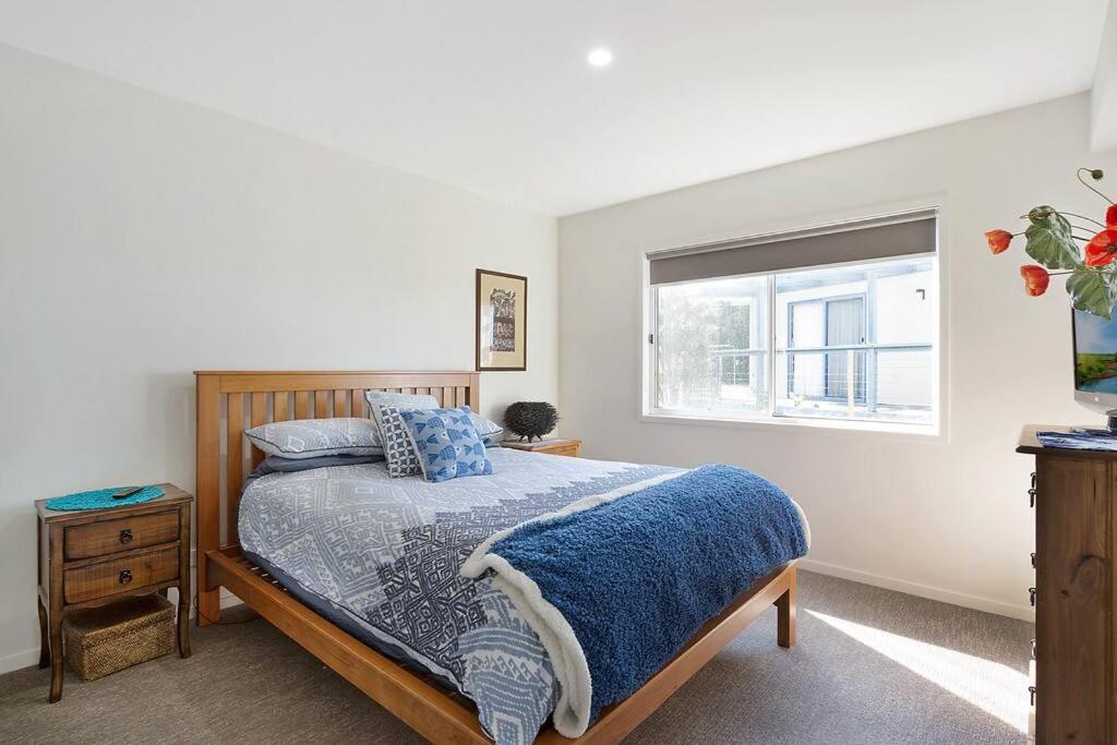 Sea Change and Studio on Tasman