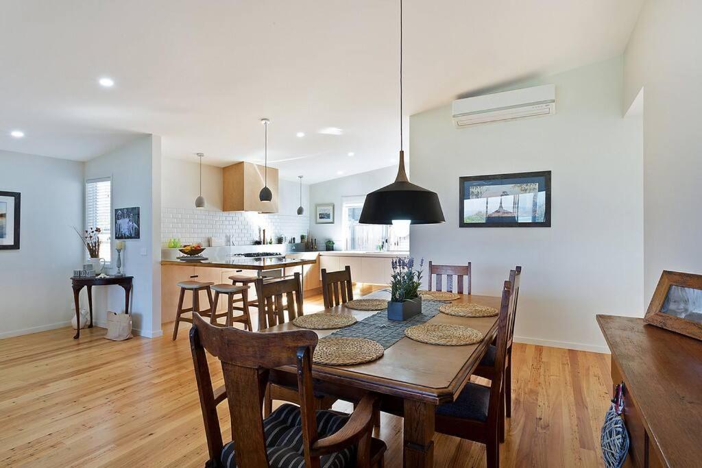 Sea Change and Studio on Tasman