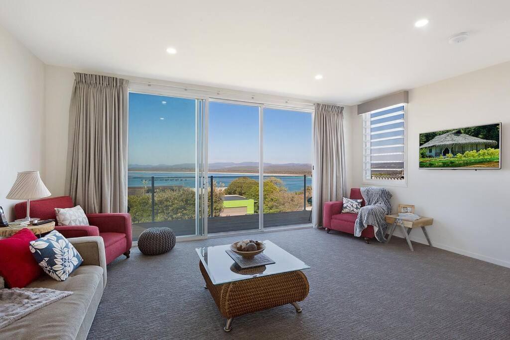 Sea Change and Studio on Tasman